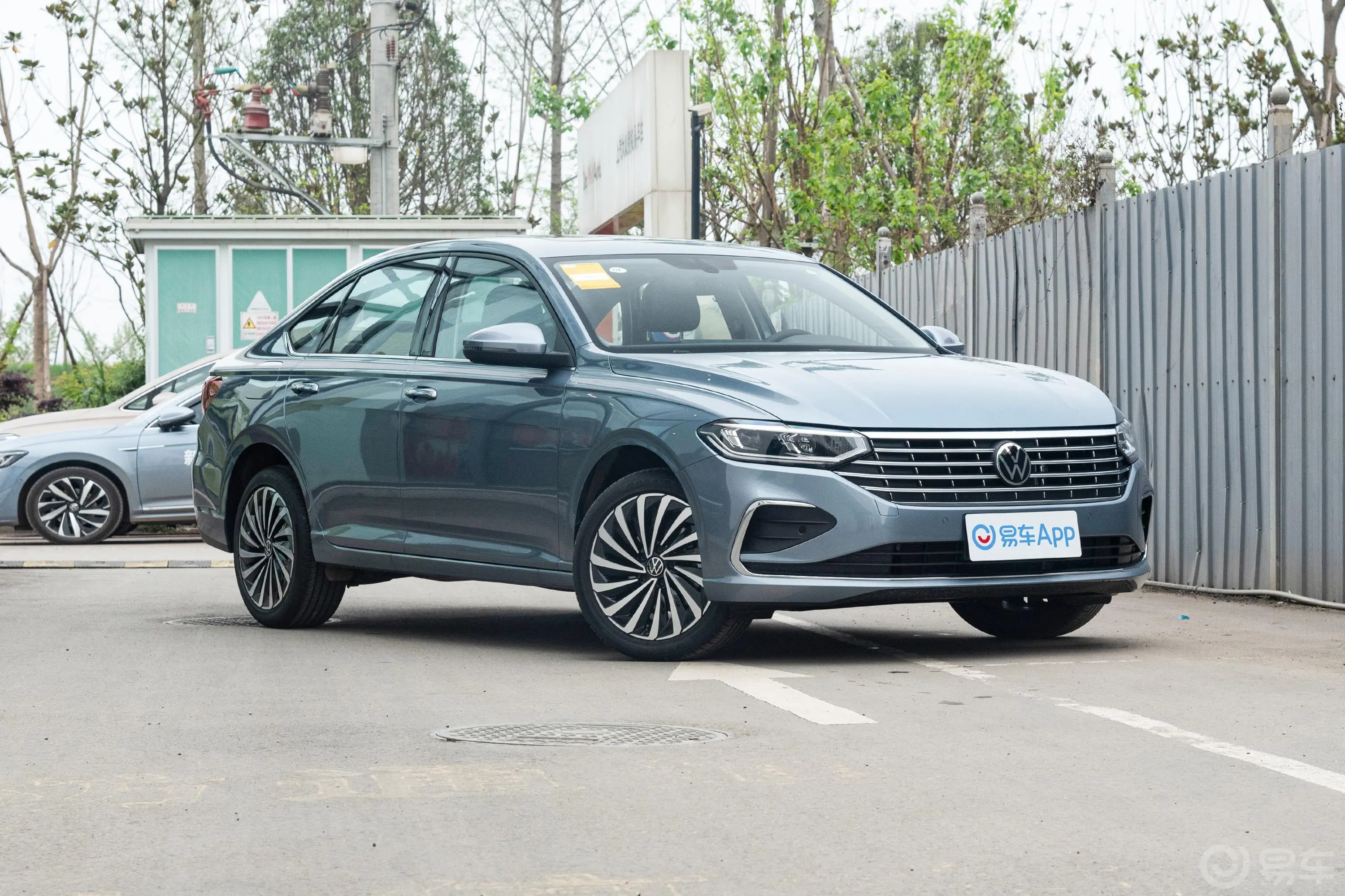 朗逸280TSI 双离合永逸版驾驶员侧后门把手