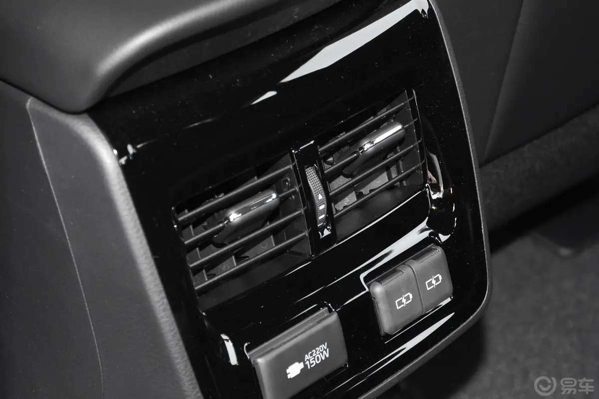 亚洲龙2.5L 手自一体 Touring尊贵版后排空调控制键