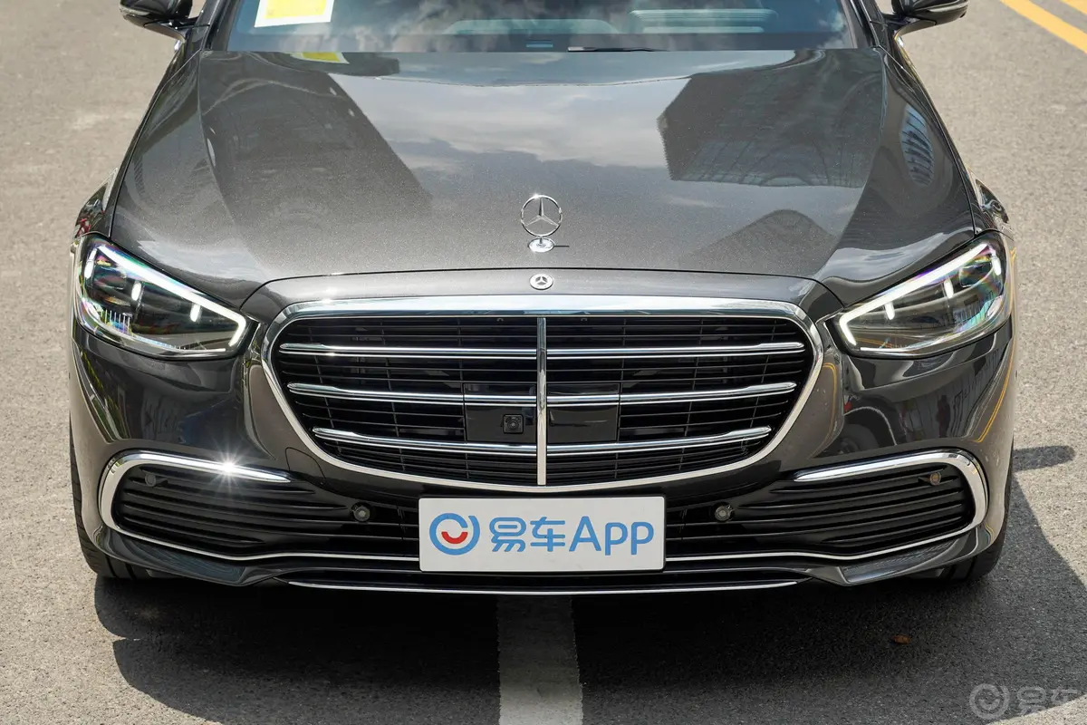 奔驰S级改款 S 400 L 豪华型外观