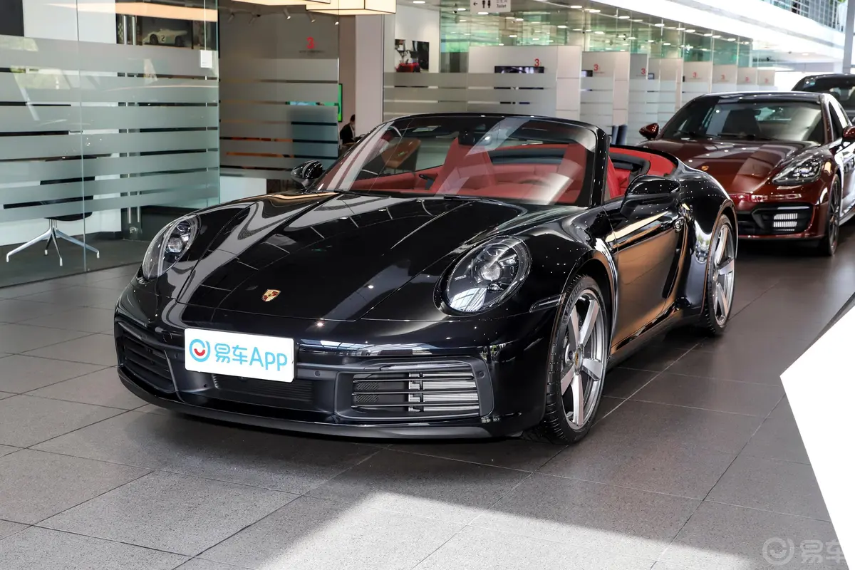 保时捷911Carrera Cabriolet 3.0T外观