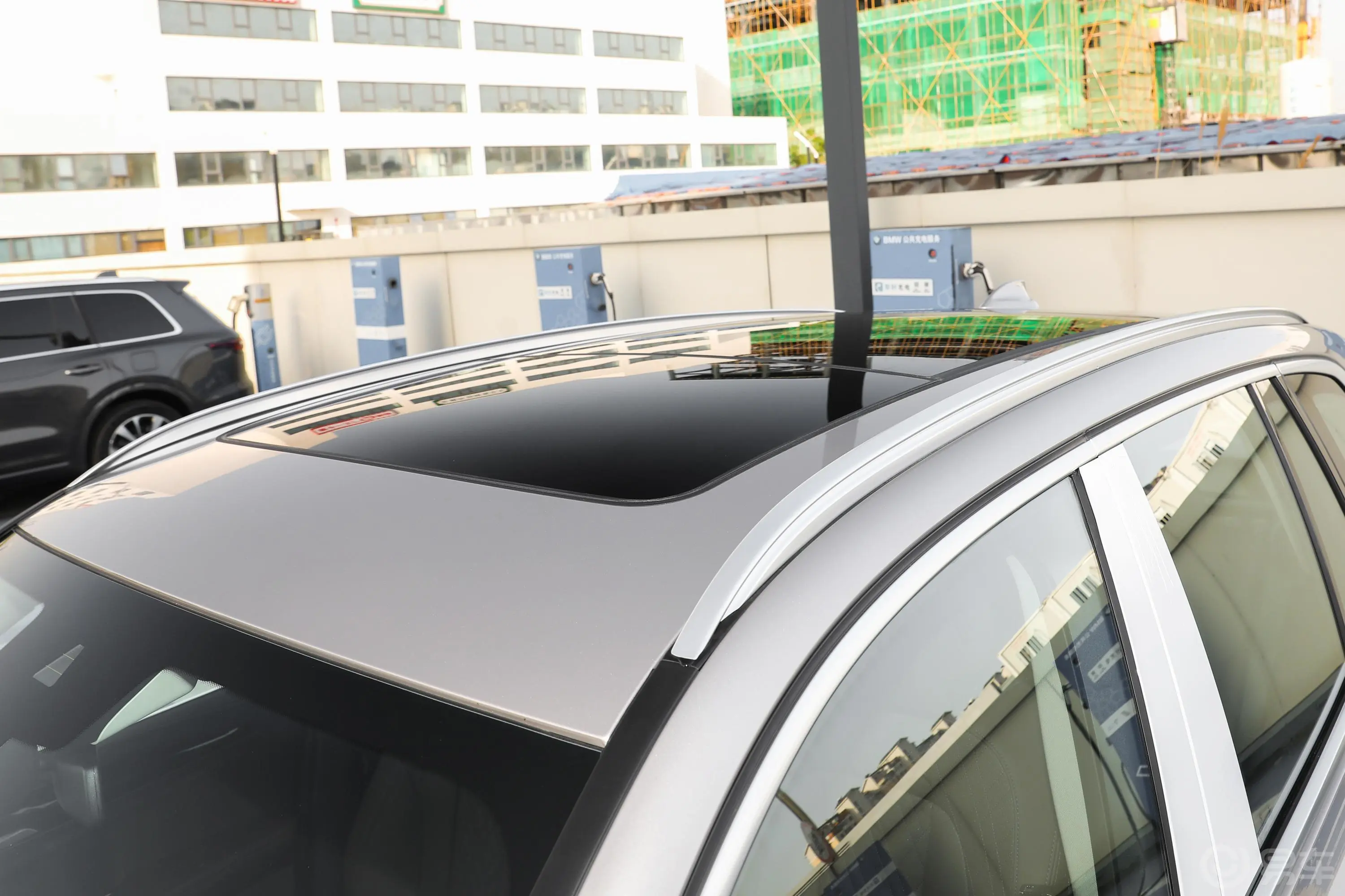 宝马X3xDrive 25i M运动套装天窗