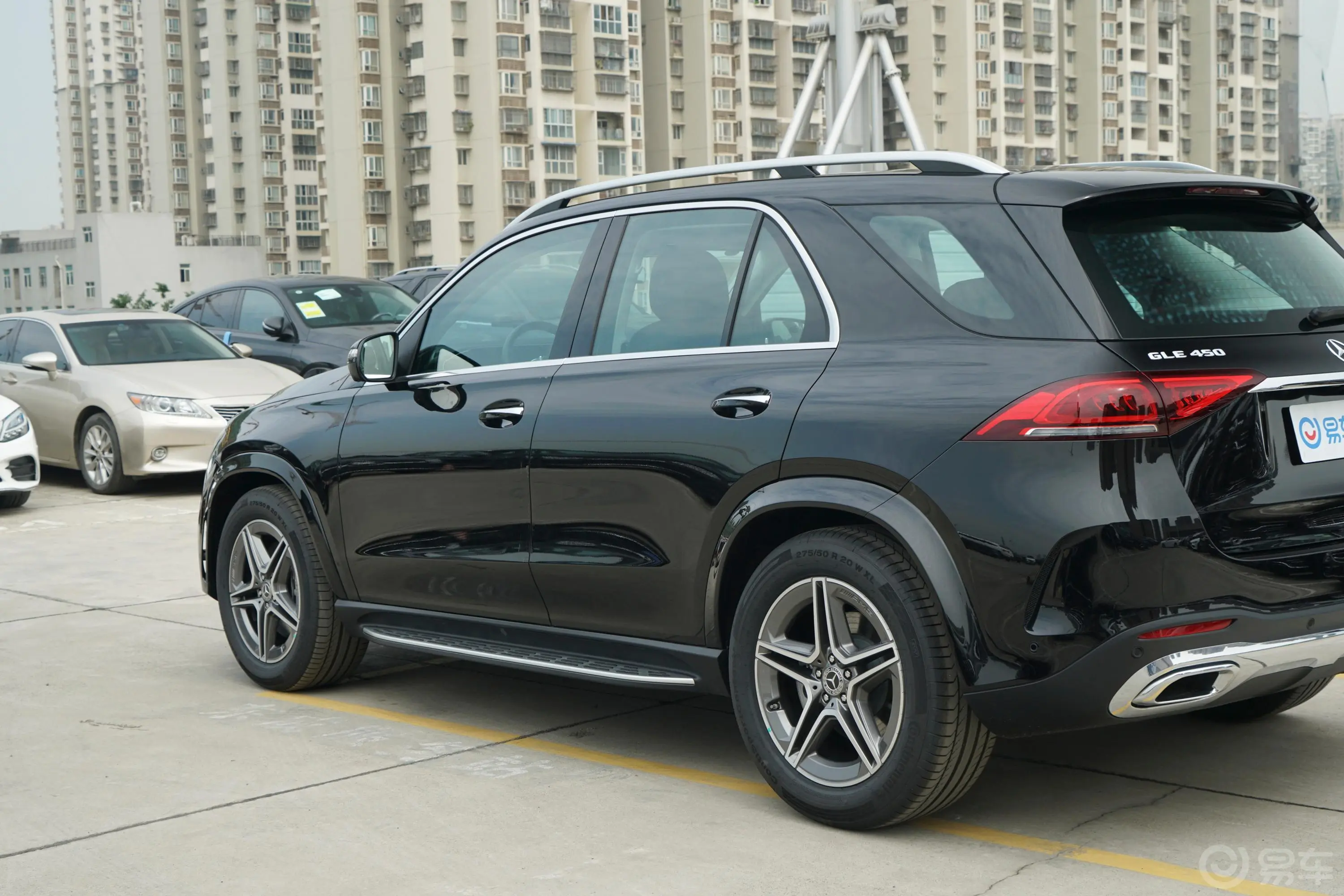 奔驰GLE改款 GLE 450 4MATIC 豪华型外观