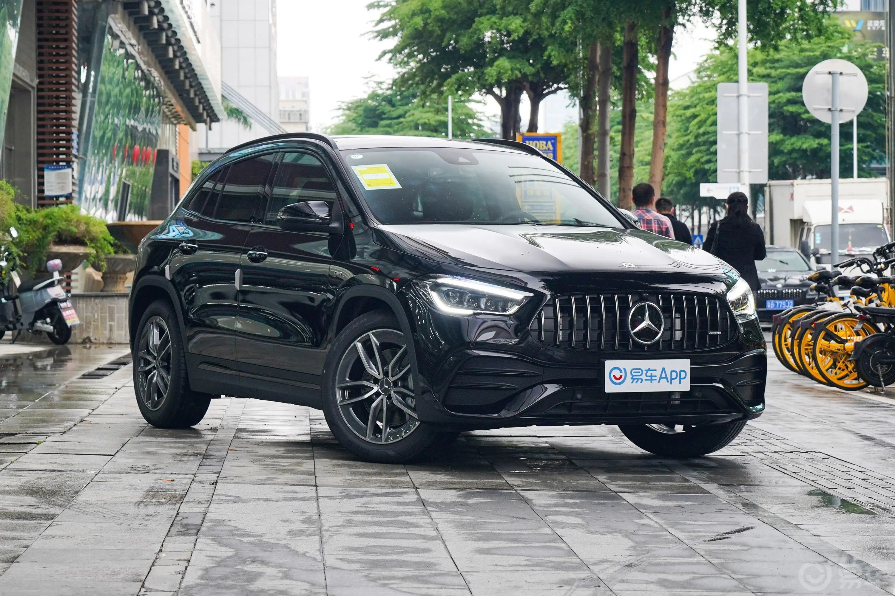 奔驰GLA AMGAMG GLA 35 4MATIC外观