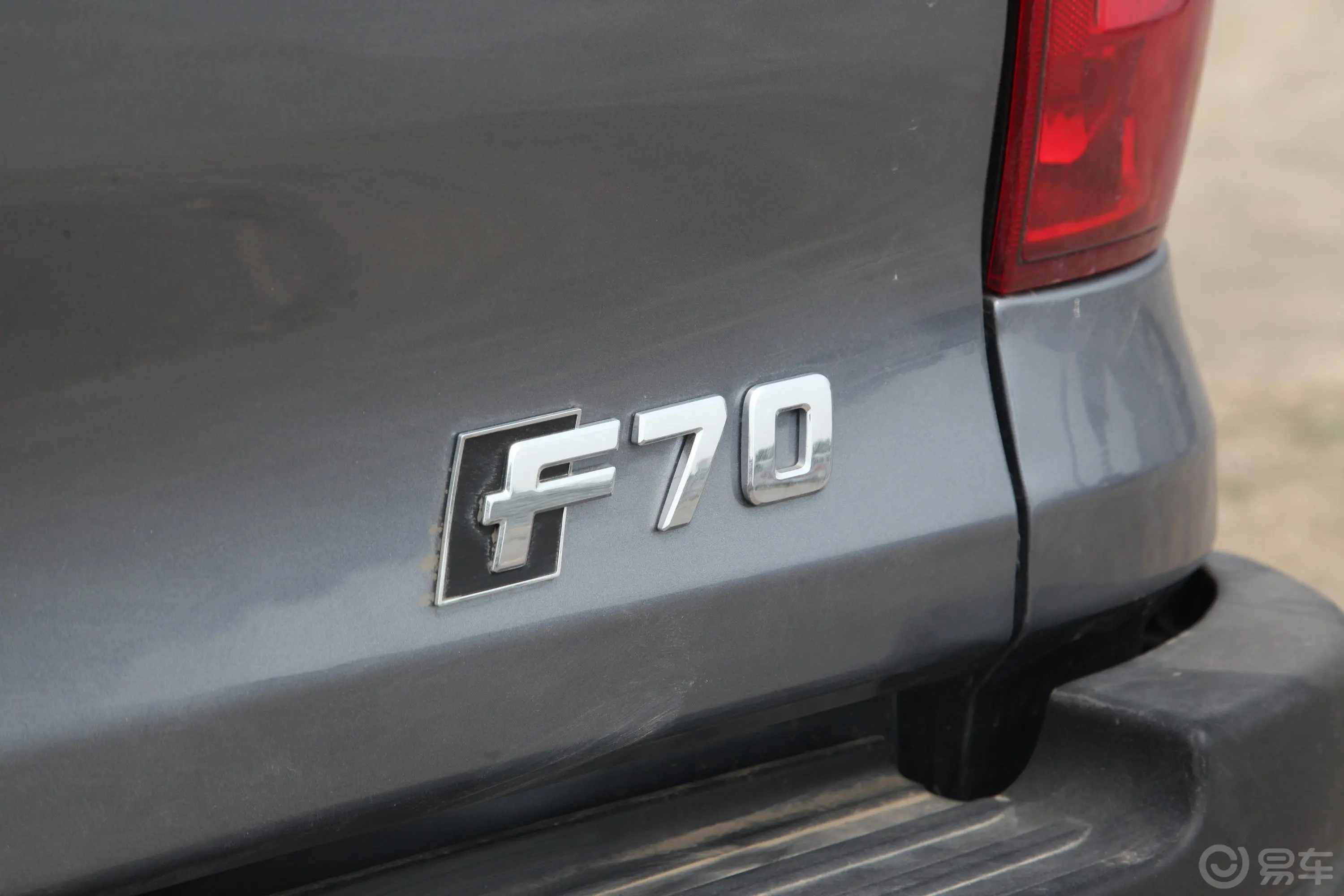 凯程F702.4T 手自一体 四驱 标轴 豪华版 汽油外观细节