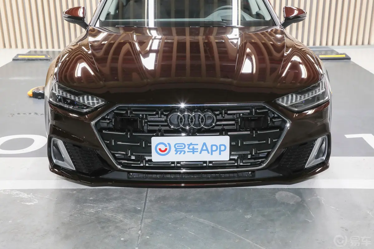 奥迪A7L55 TFSI quattro S-line 先见版外观细节