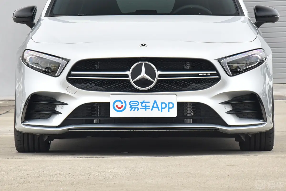 奔驰A级 AMG(进口)AMG A 35 4MATIC外观