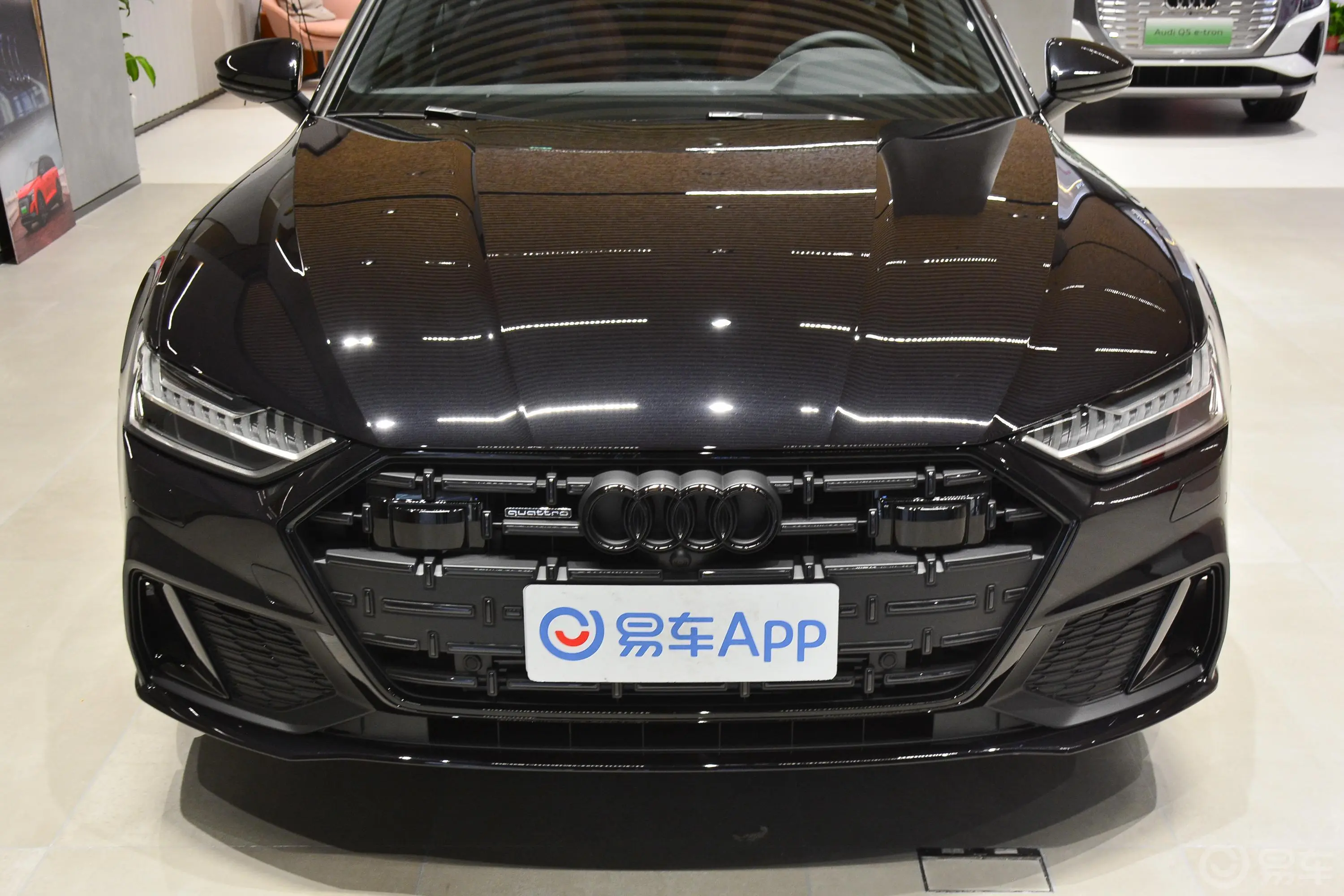 奥迪A7L45 TFSI quattro S-line 黑武士版外观