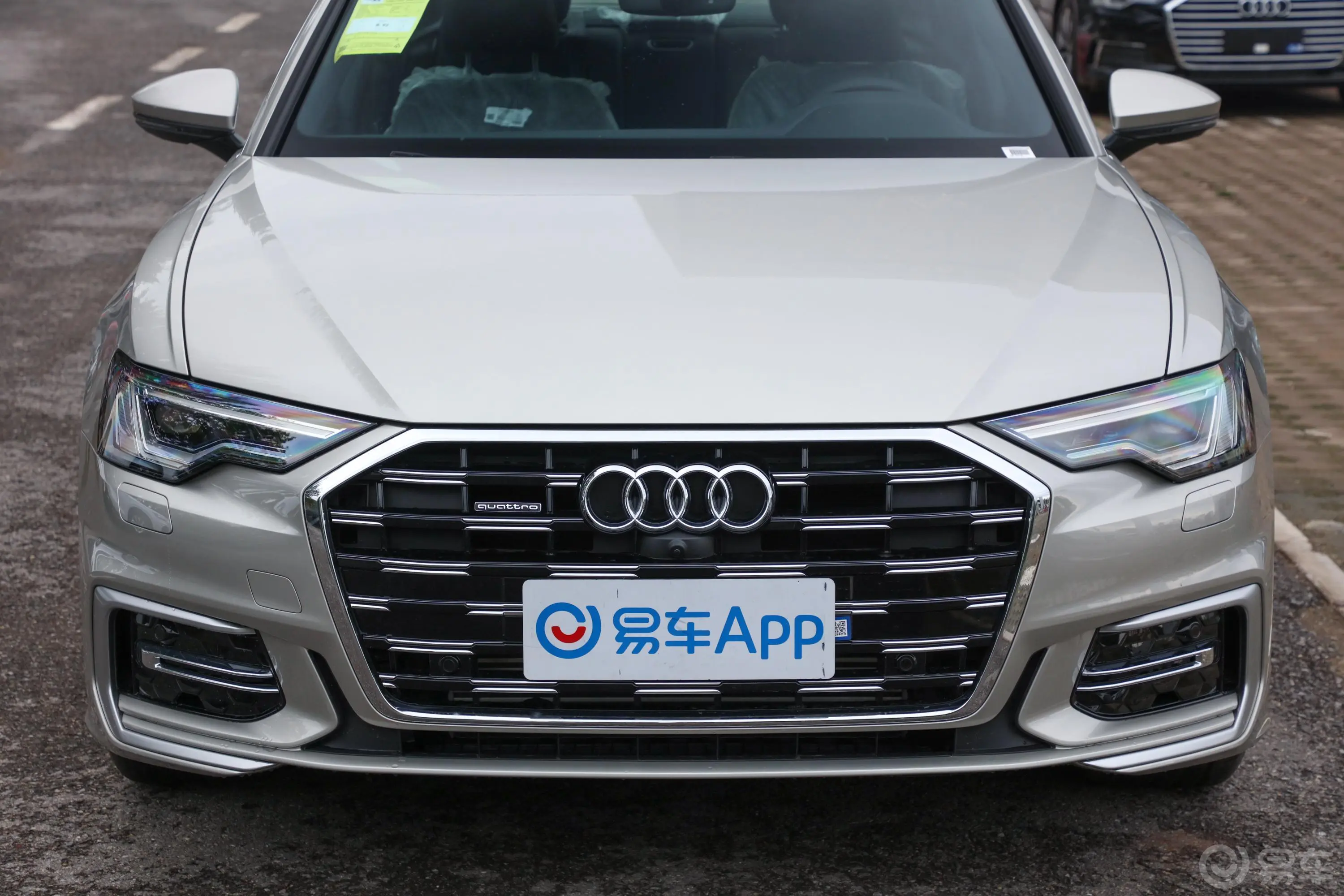 奥迪A6L45 TFSI quattro 臻选动感型外观细节