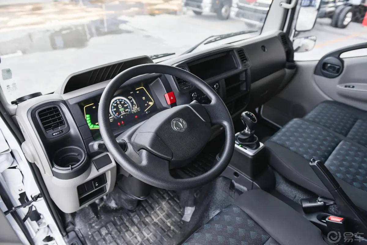 凯普特K6 EVEV350 4.13米单排厢式副驾驶员车门