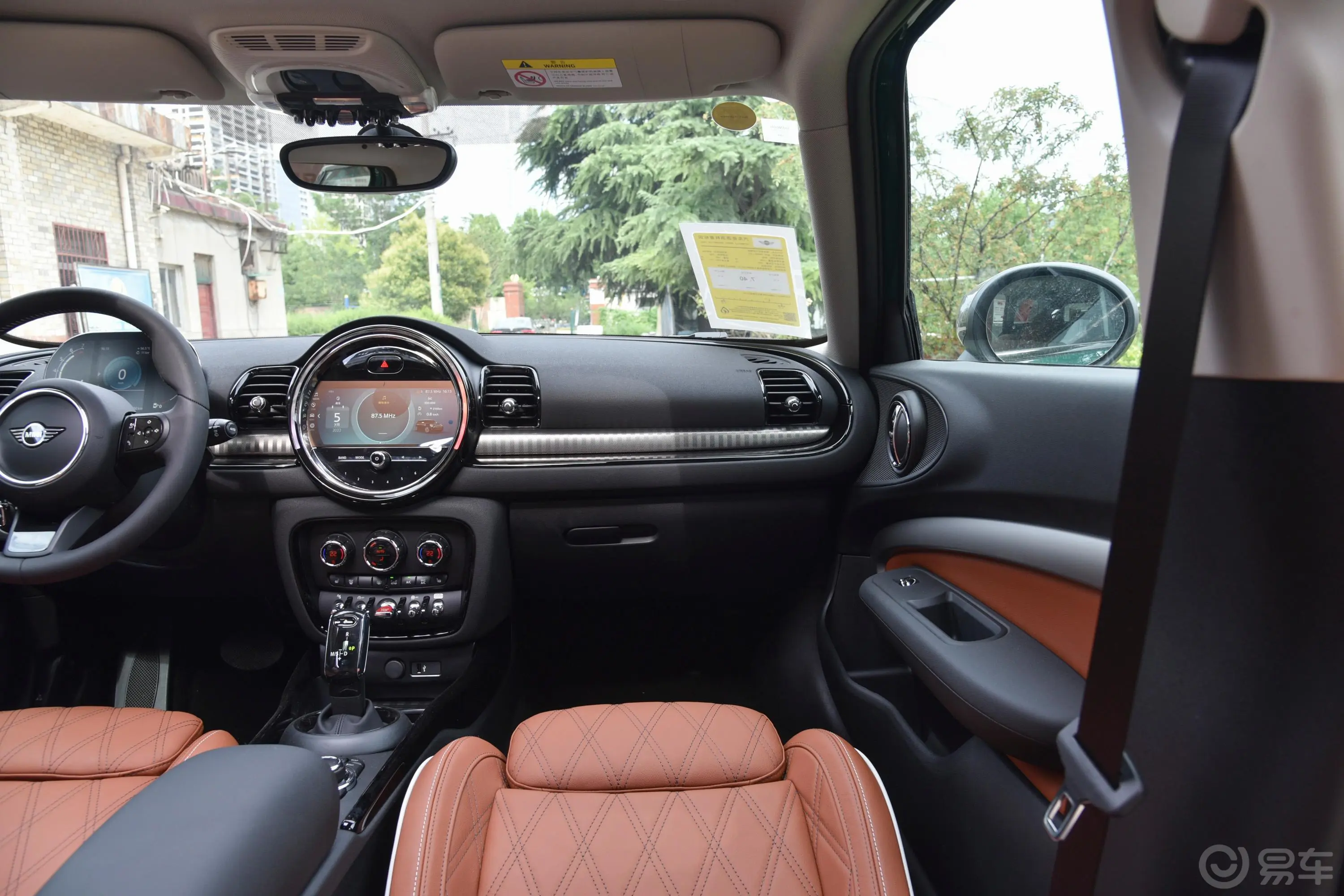 MINI CLUBMAN2.0T COOPER S 鉴赏家副驾驶位区域