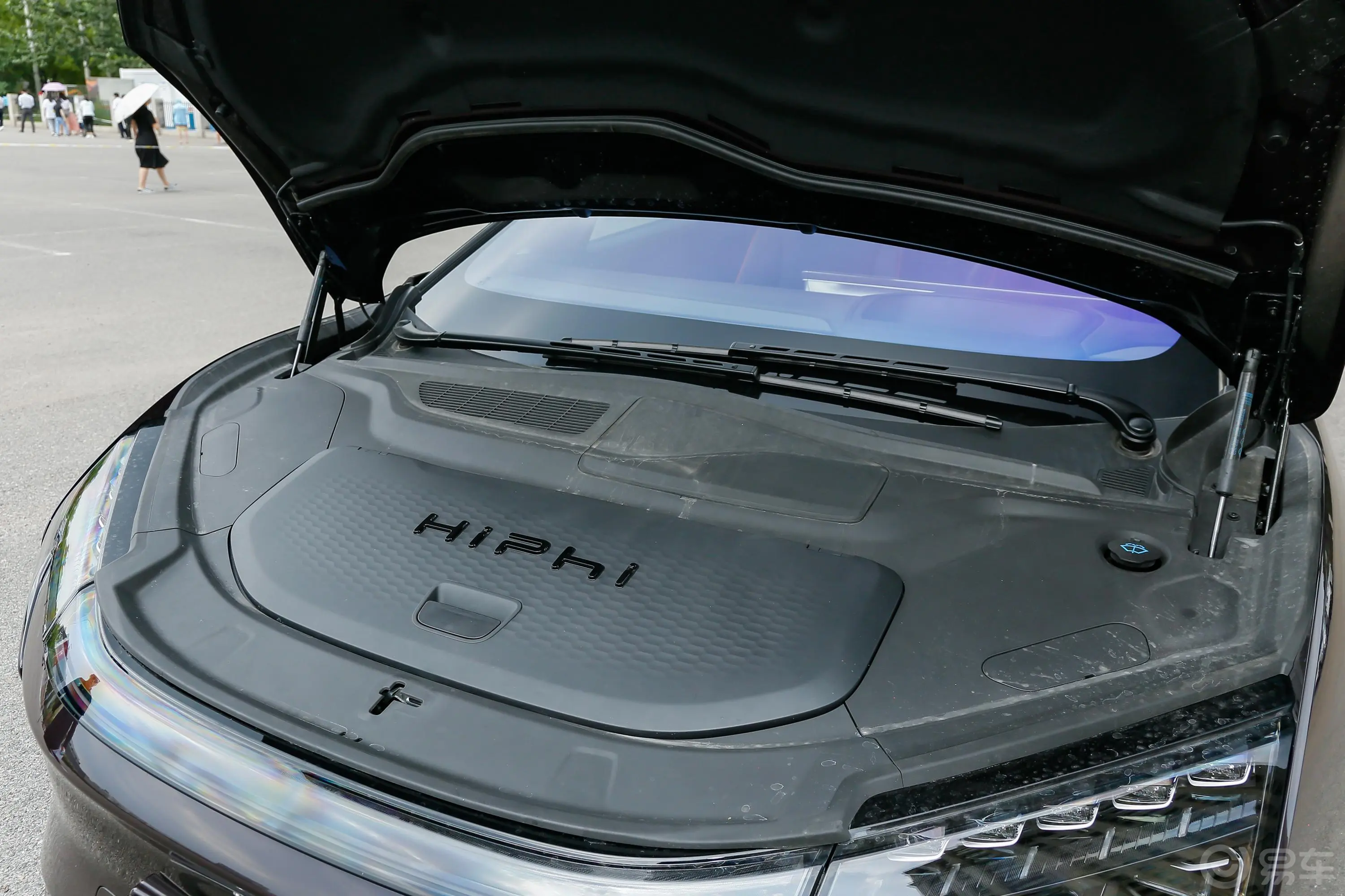 高合HiPhi X旗舰版 6座动力底盘