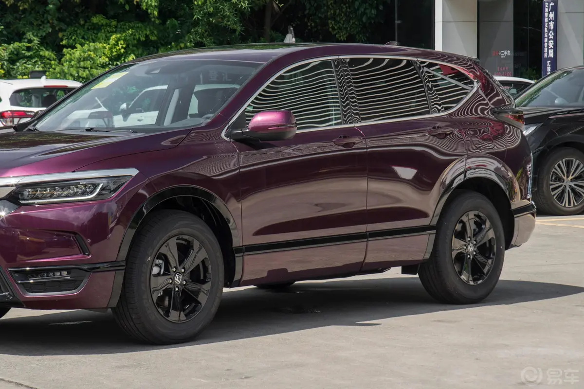 皓影240TURBO CVT 两驱 尊贵版外观