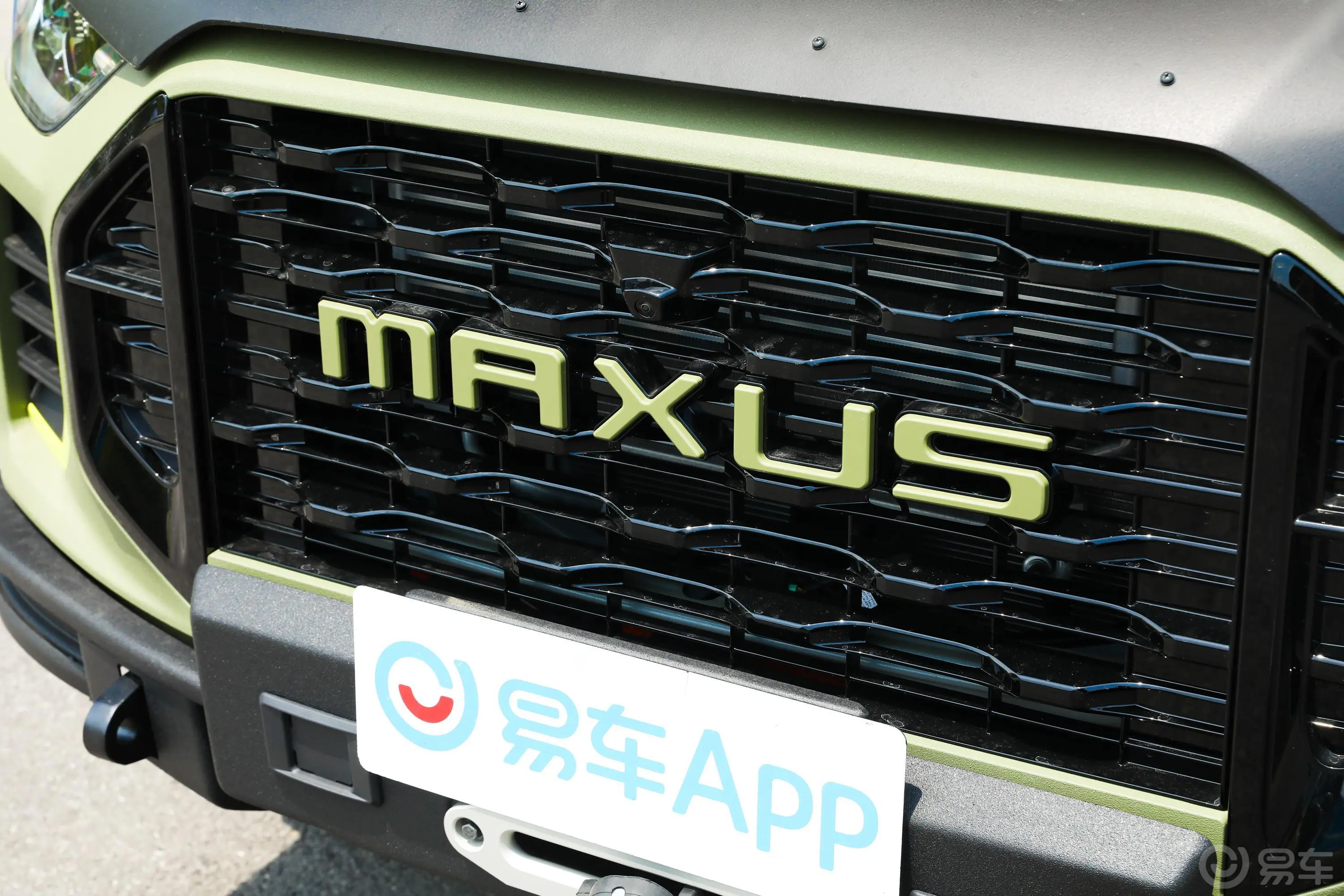 上汽大通MAXUS D90 Pro2.0T 四驱亚马逊版 5座 柴油外观