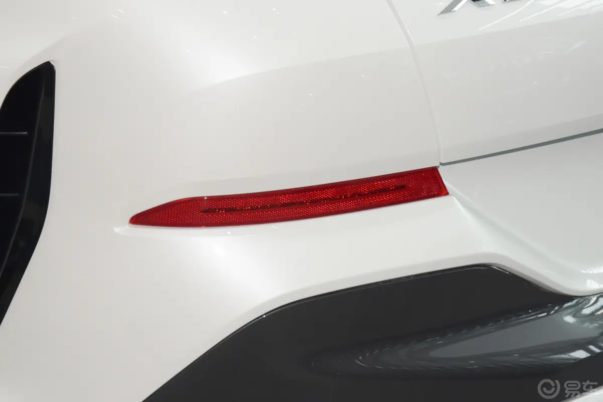 宝马X6改款 xDrive30i M运动套装外观
