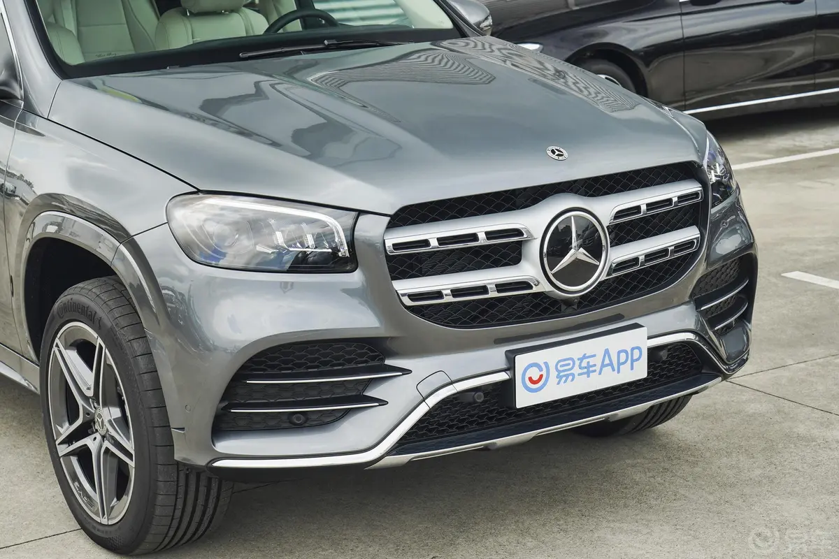 奔驰GLS改款二 GLS 450 4MATIC 时尚型外观