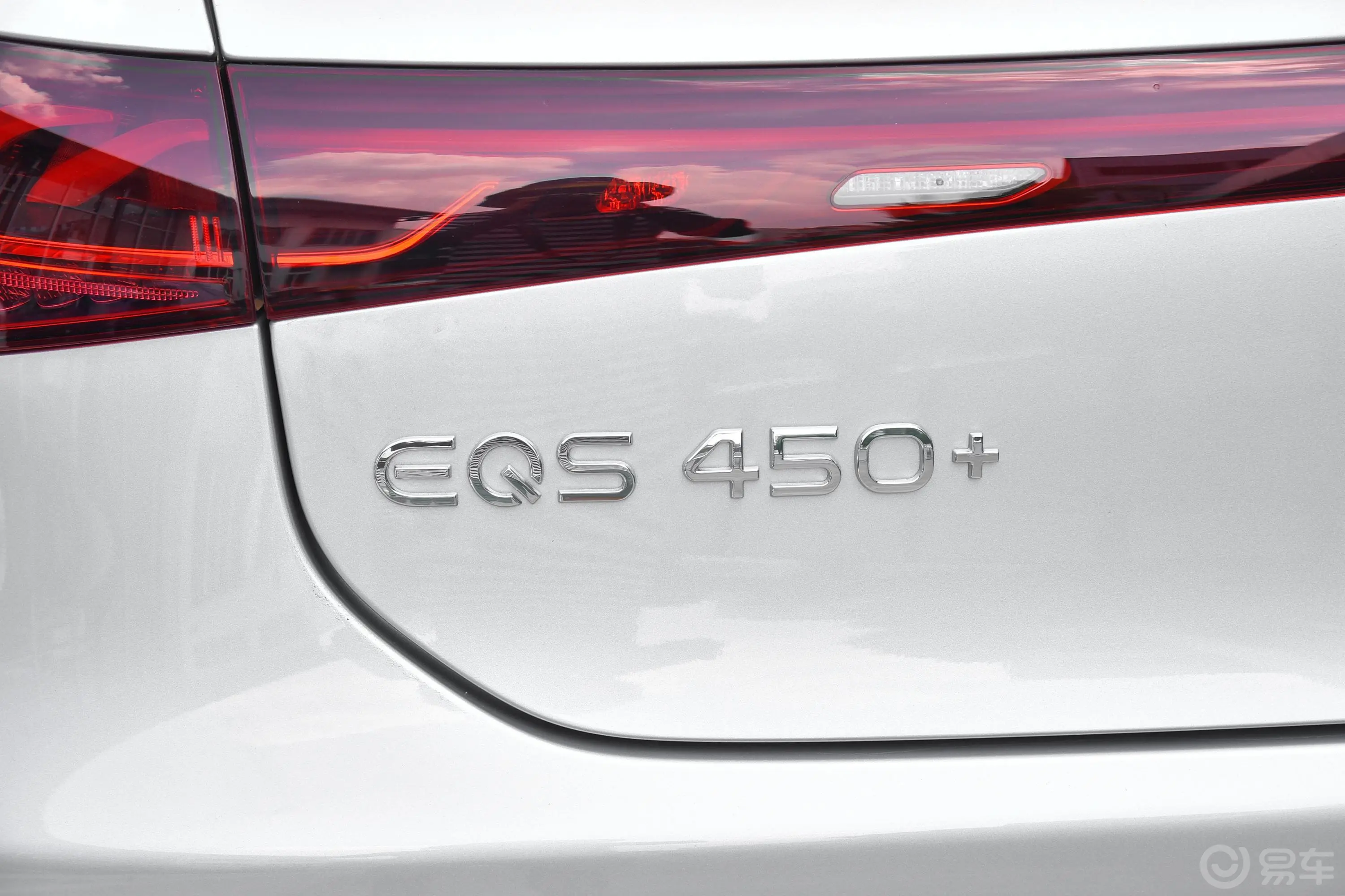 奔驰EQS改款 450+ 先锋版外观细节
