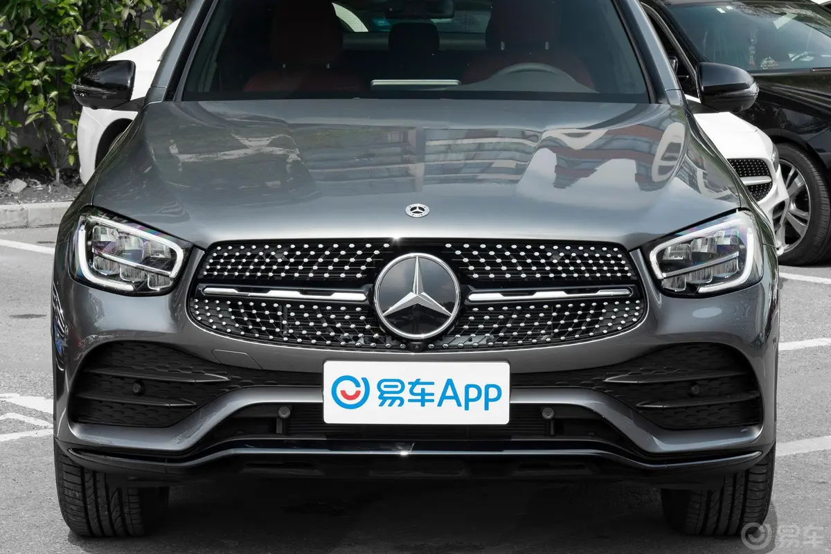 奔驰GLC轿跑改款 GLC 300 4MATIC 轿跑SUV外观