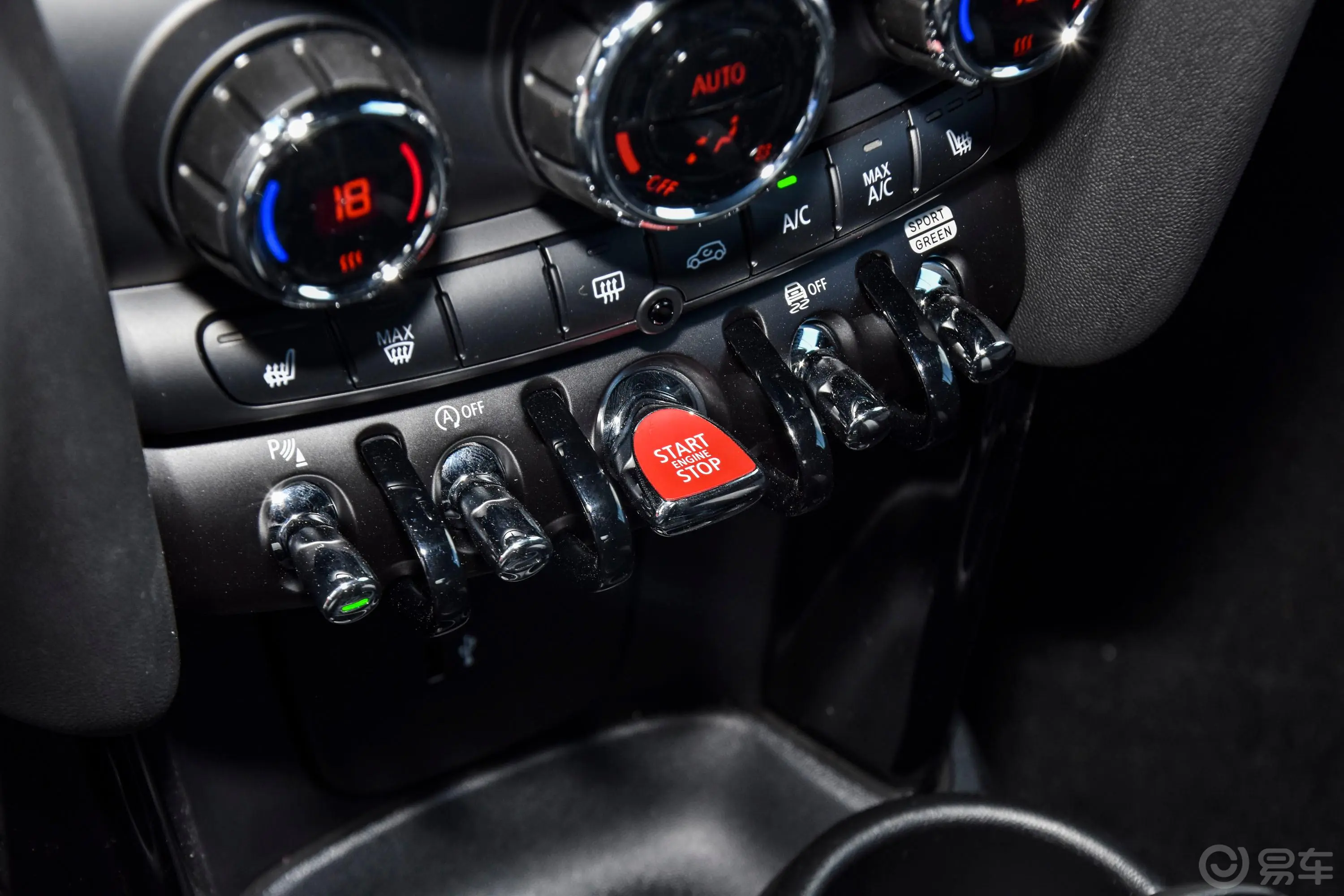 MINI CABRIO2.0T COOPER S CABRIO 赛车手钥匙孔或一键启动按键