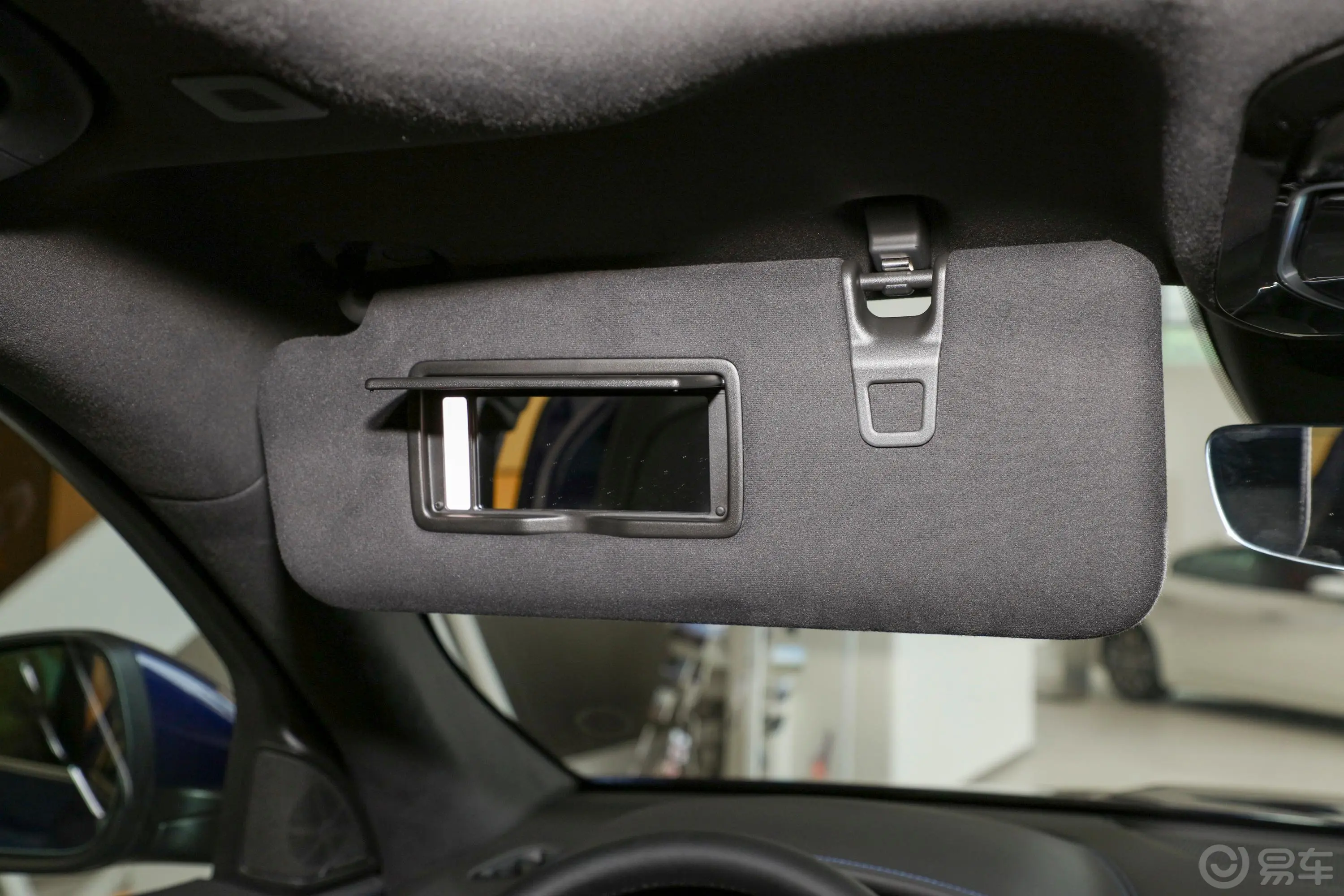 Grecale格雷嘉2.0T GT PrimaSerie 首发限量版驾驶位遮阳板