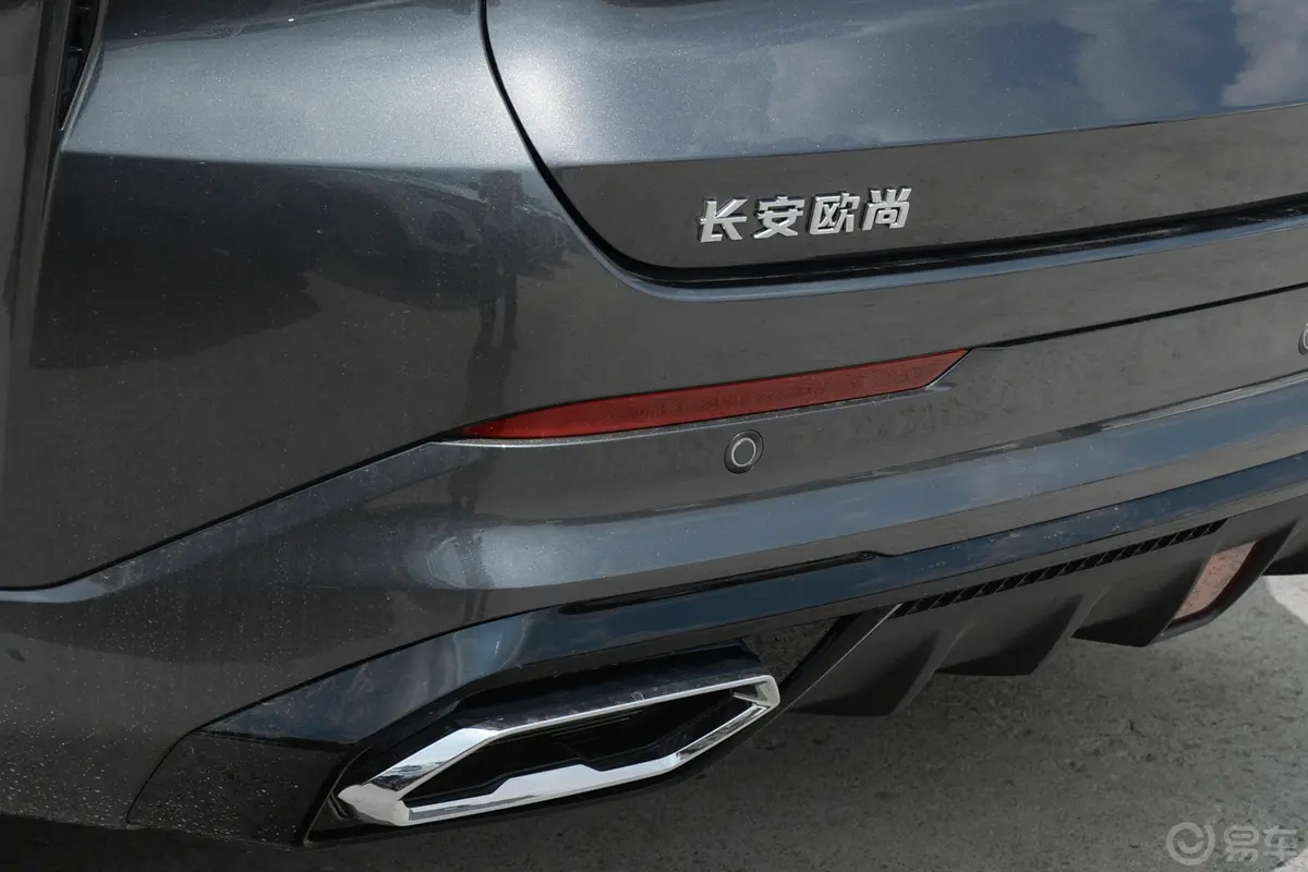 长安欧尚Z6新能源1.5T 150km 旗舰型外观细节