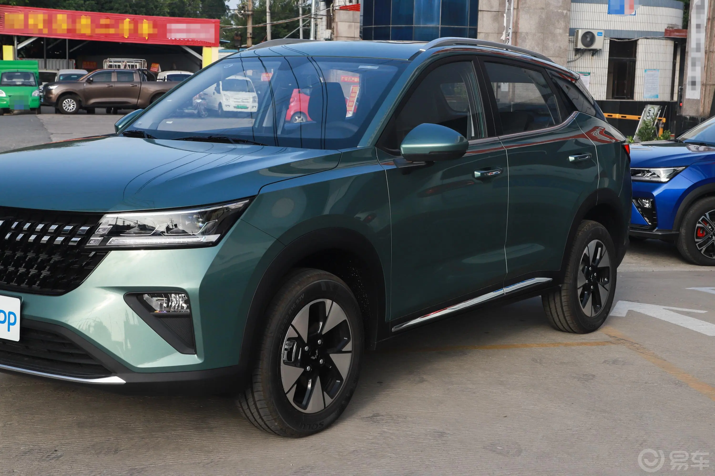 五菱星驰1.5L CVT畅享型外观细节