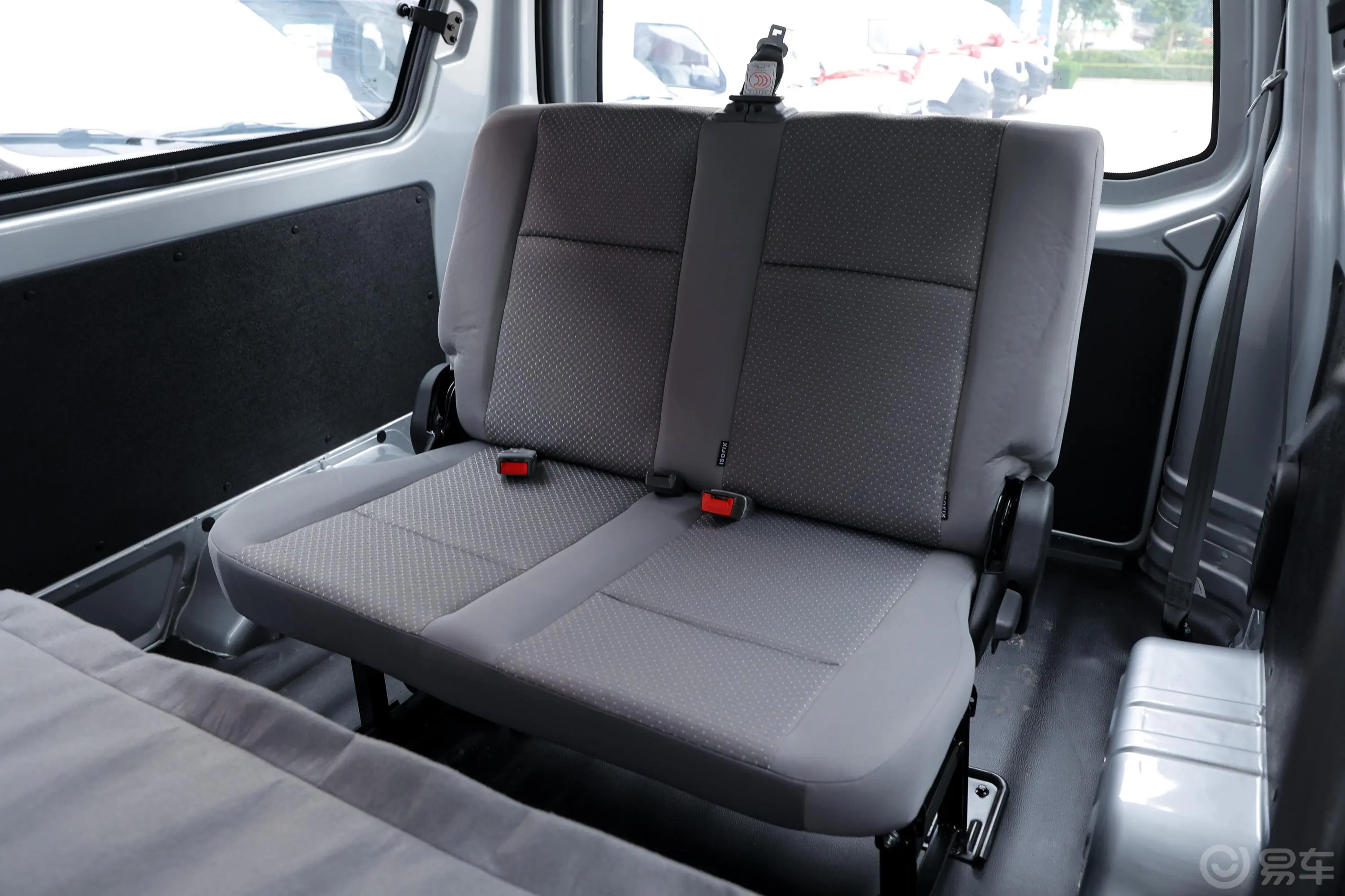金杯小海狮X301.5L 客车财富无空调版 5/6/7座 国VI第三排座椅