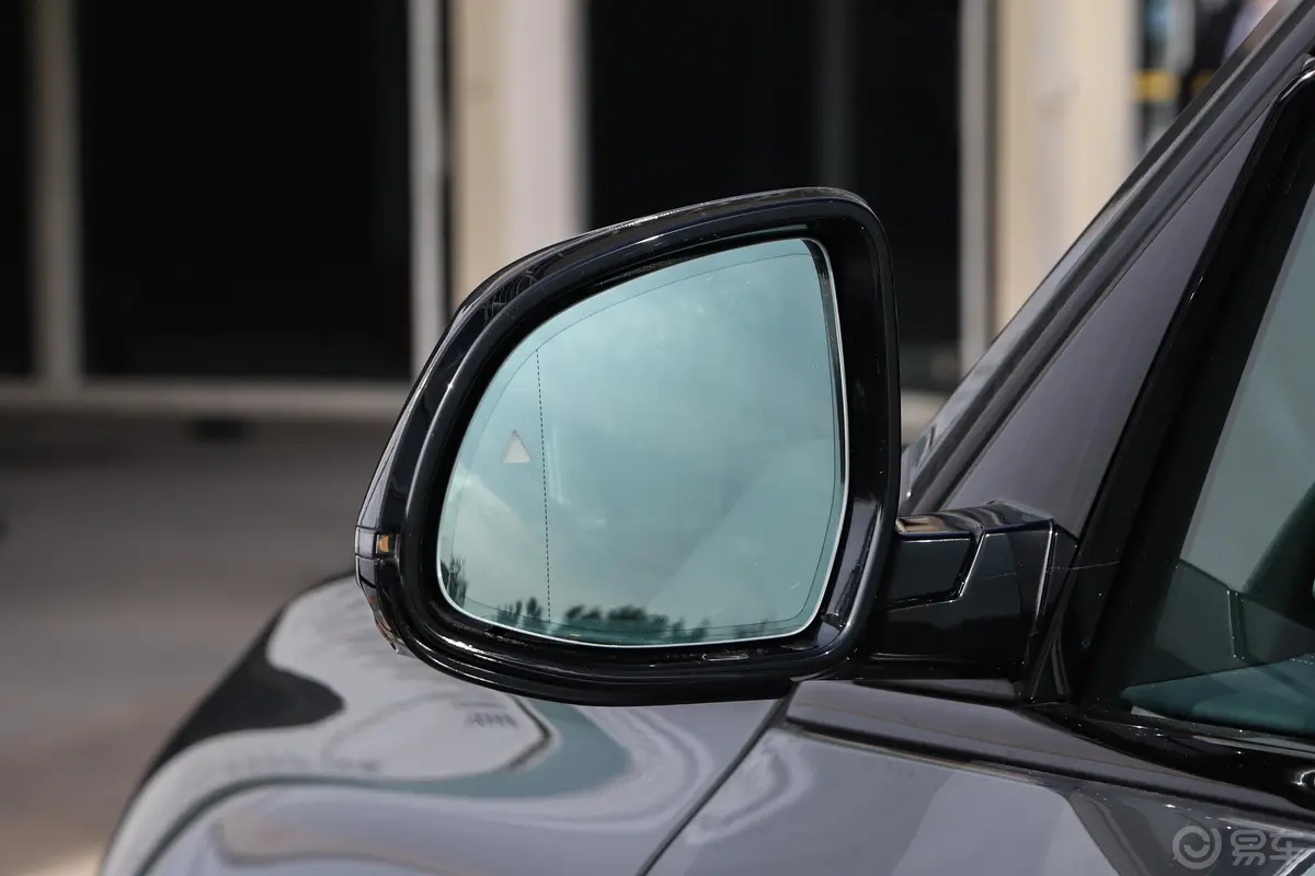 宝马X750周年版 xDrive M50i后视镜镜面