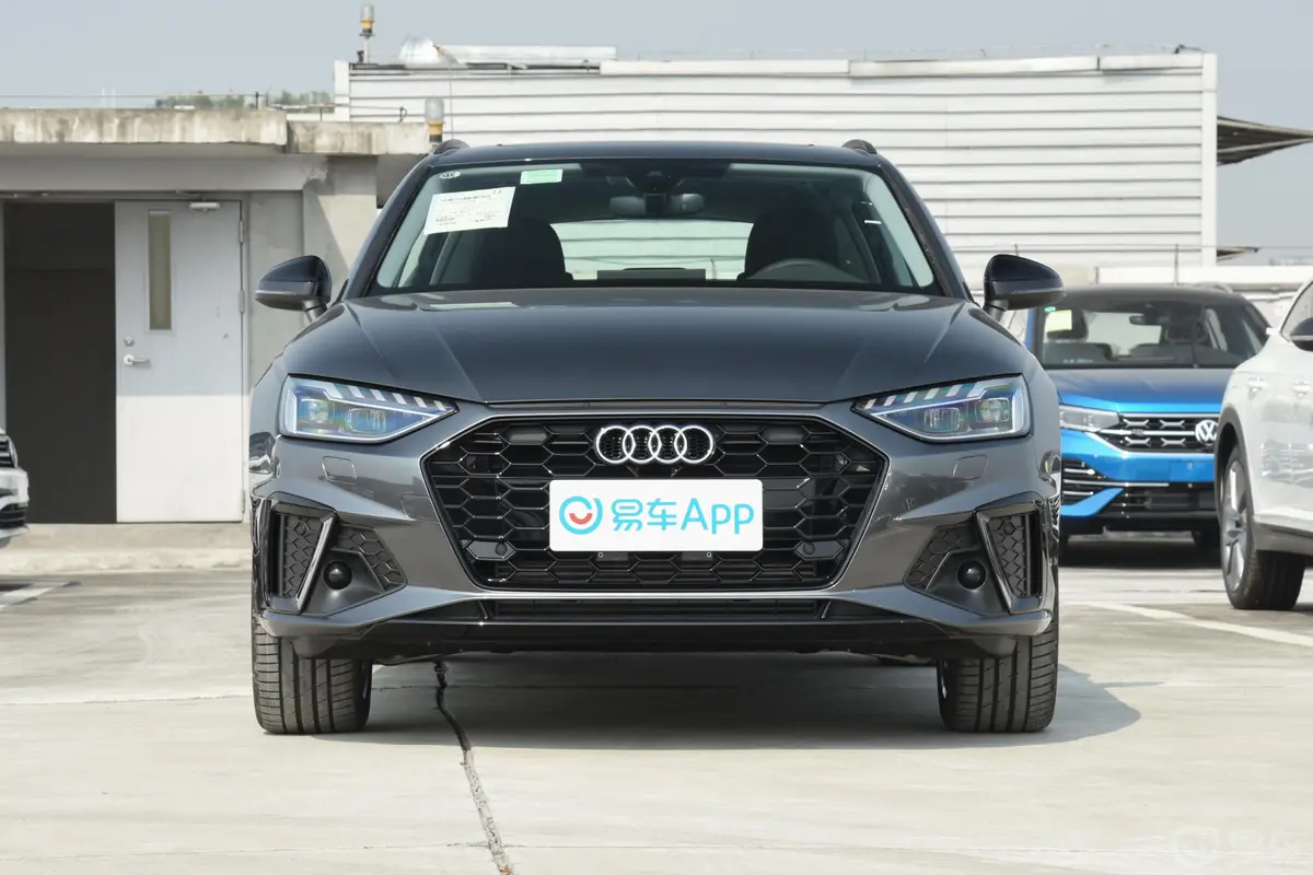 奥迪A4(进口)Avant 40 TFSI 时尚动感型正前水平