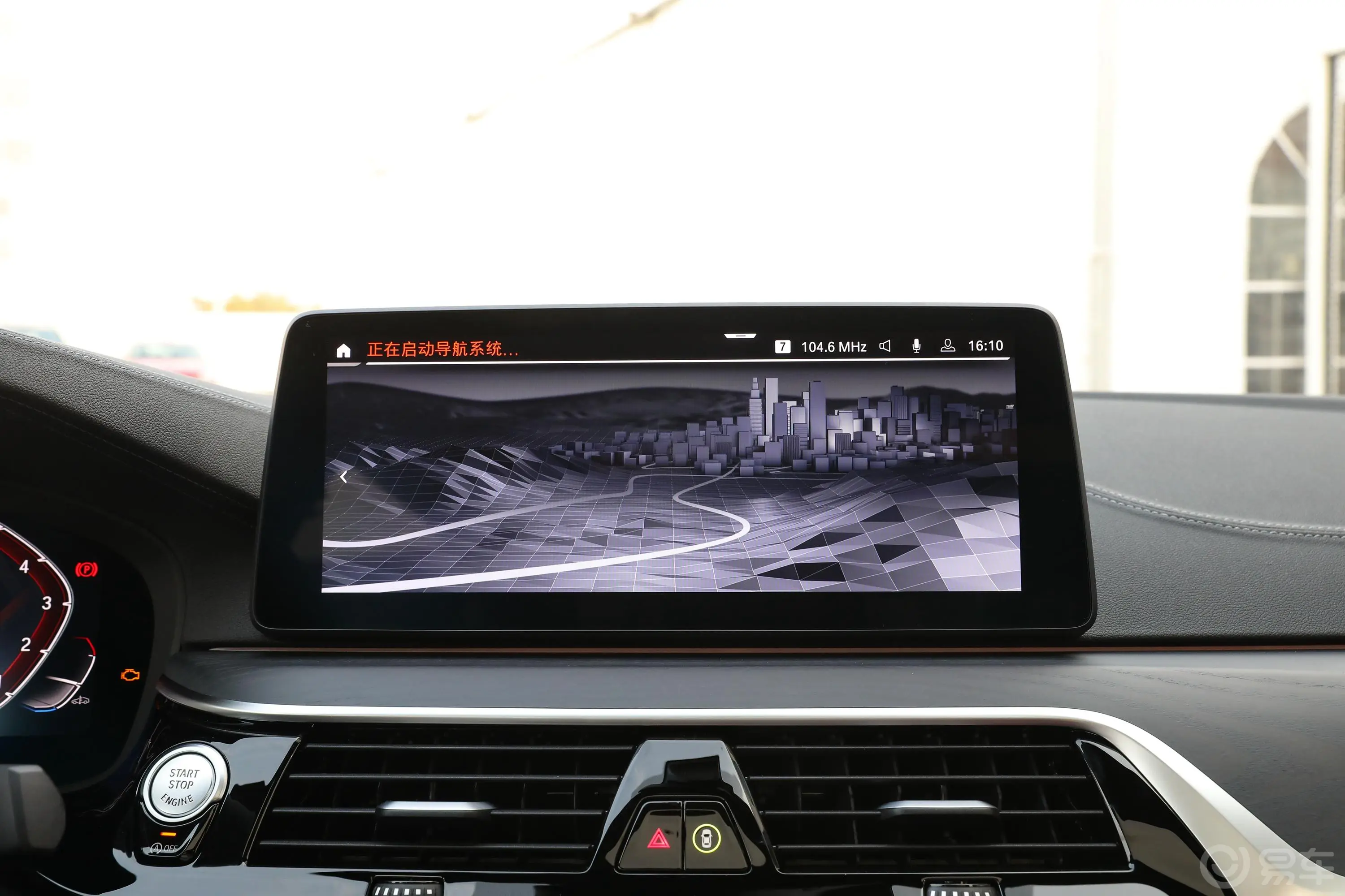 宝马5系改款二 530Li xDrive M运动套装导航系统