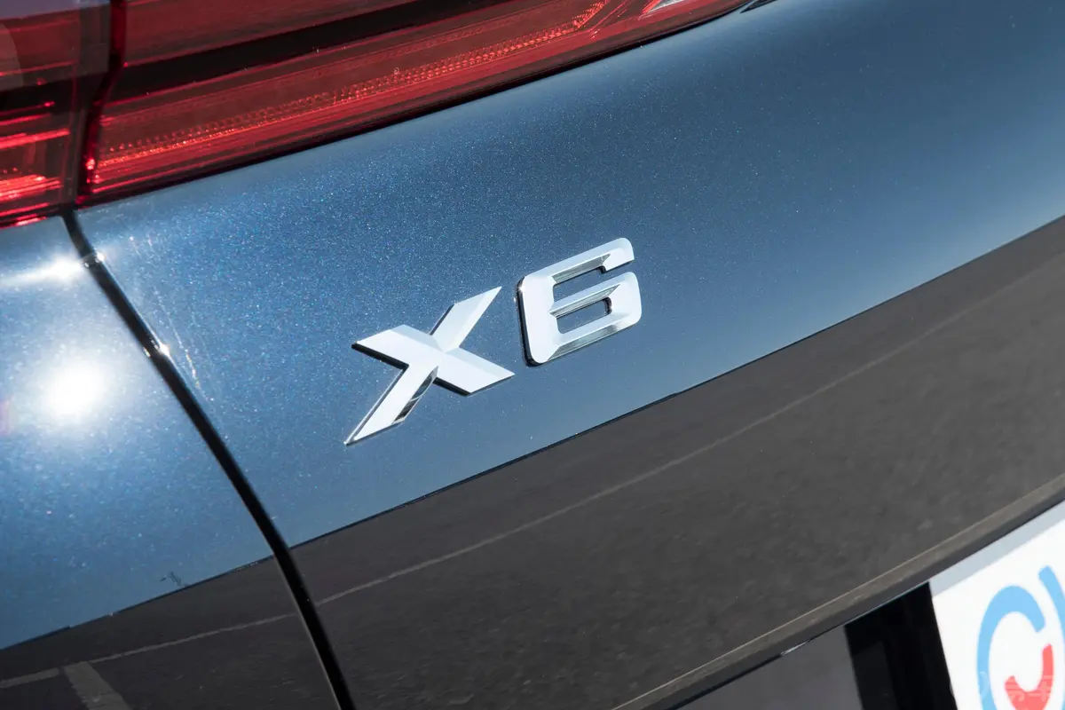 宝马X6改款二 xDrive40i M运动套装外观细节