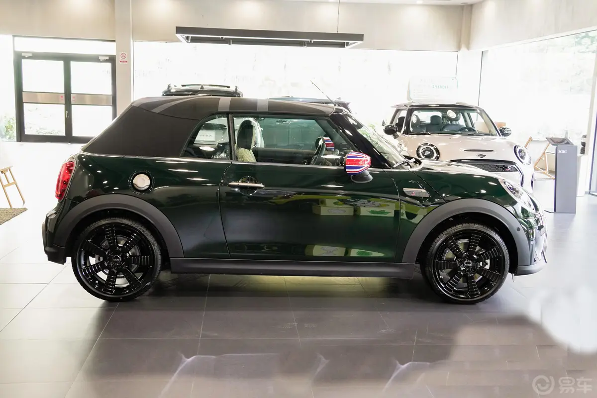 MINI CABRIO2.0T COOPER S CABRIO 执迷特别版外观细节