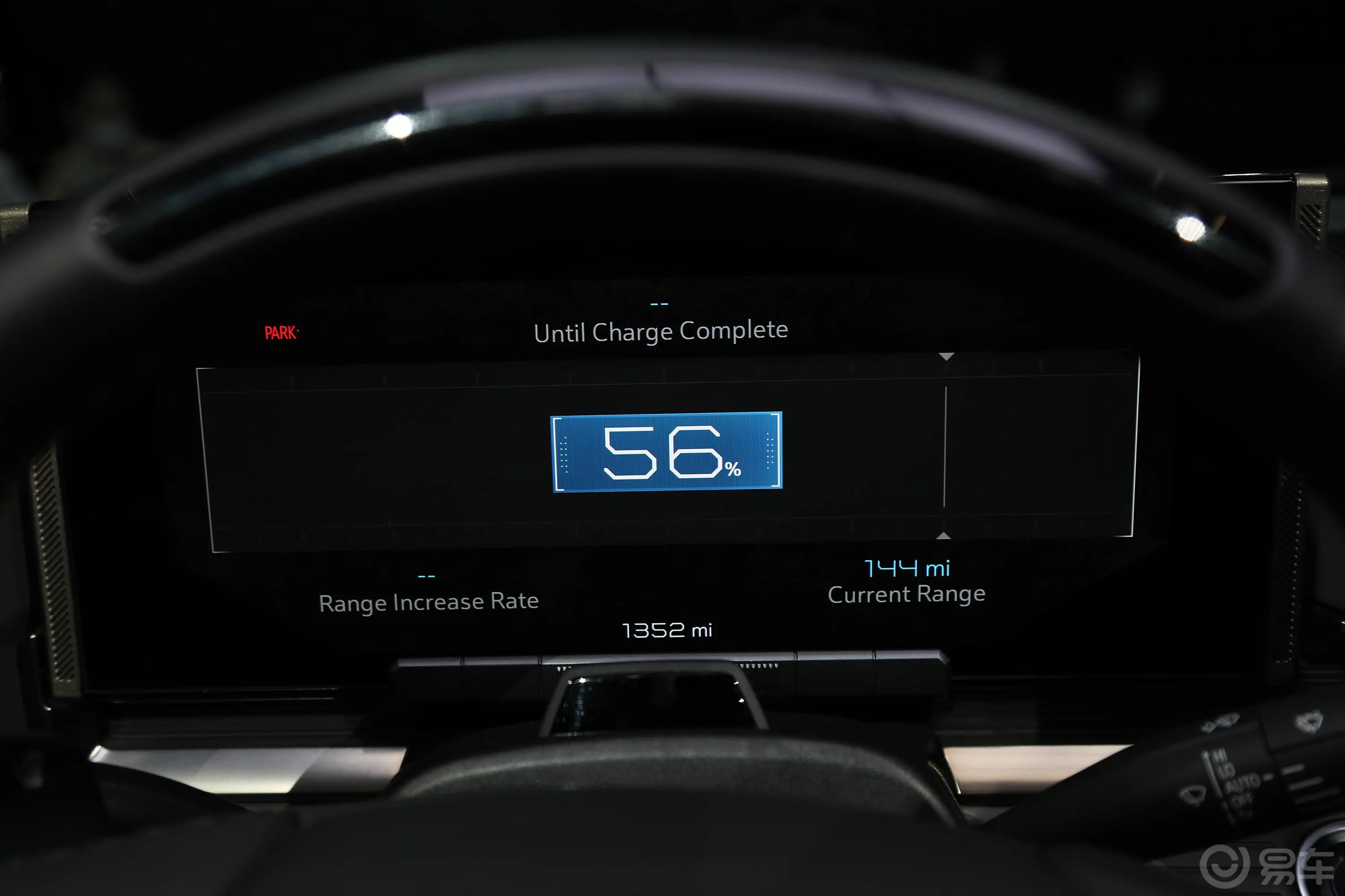 HUMMER EV SUV顶配版仪表盘