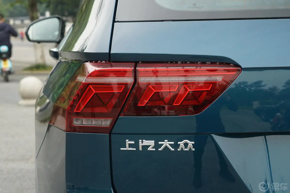 途观L330TSI 两驱R-Line旗舰版 5座外观灯组