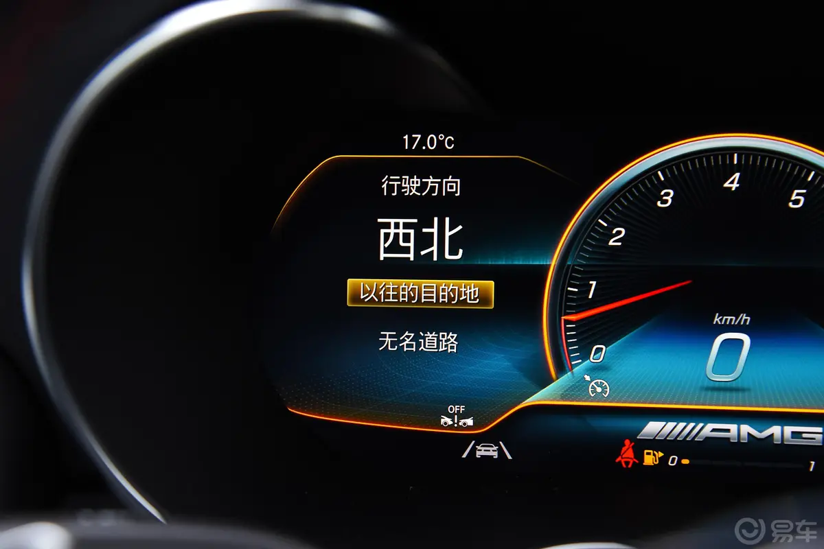 奔驰GLC轿跑 AMGAMG GLC 43 4MATIC 轿跑SUV主驾驶位