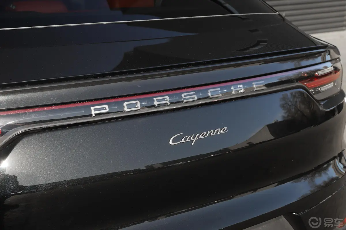 CayenneCayenne Coupé 3.0T 铂金版外观灯组