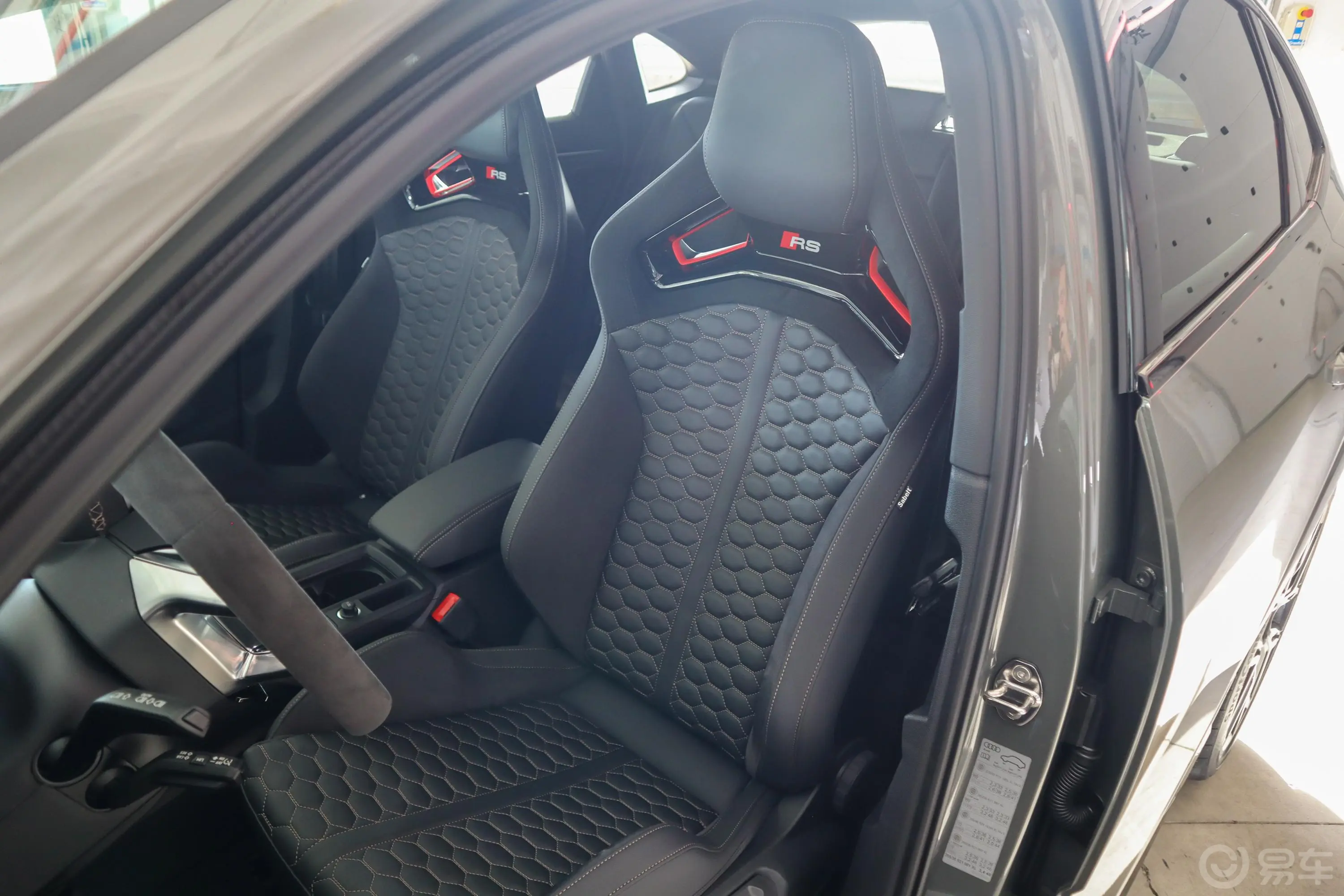 奥迪RS Q3Sportback edition 10 years驾驶员座椅