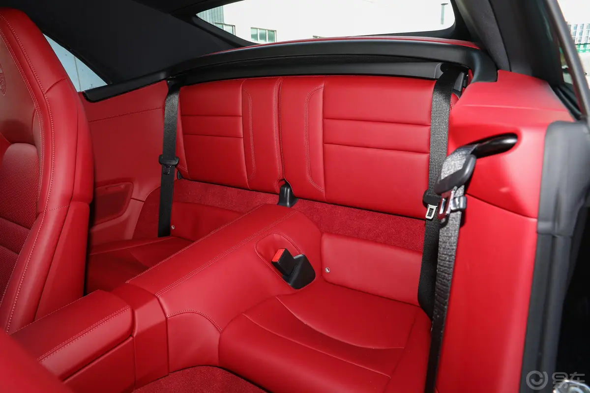 保时捷911Carrera Cabriolet 3.0T后排座椅
