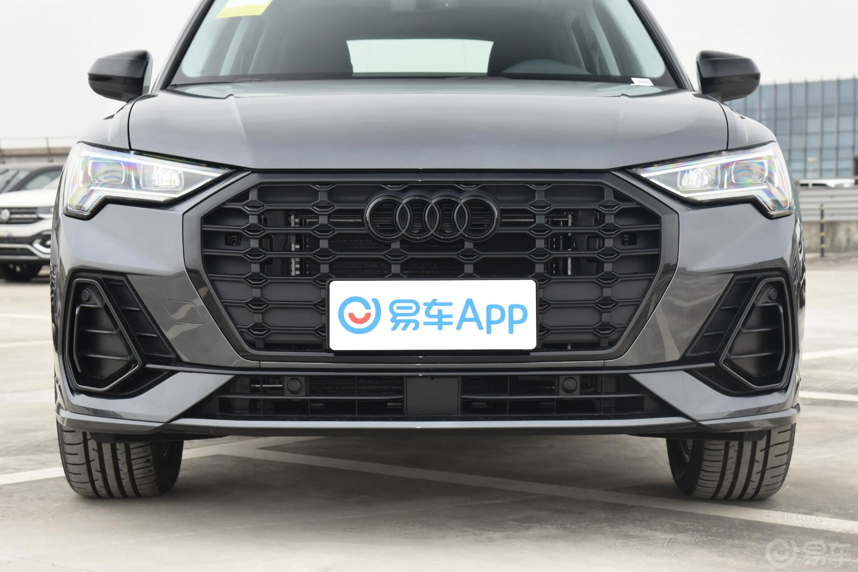 奥迪Q340 TFSI 时尚动感型外观细节