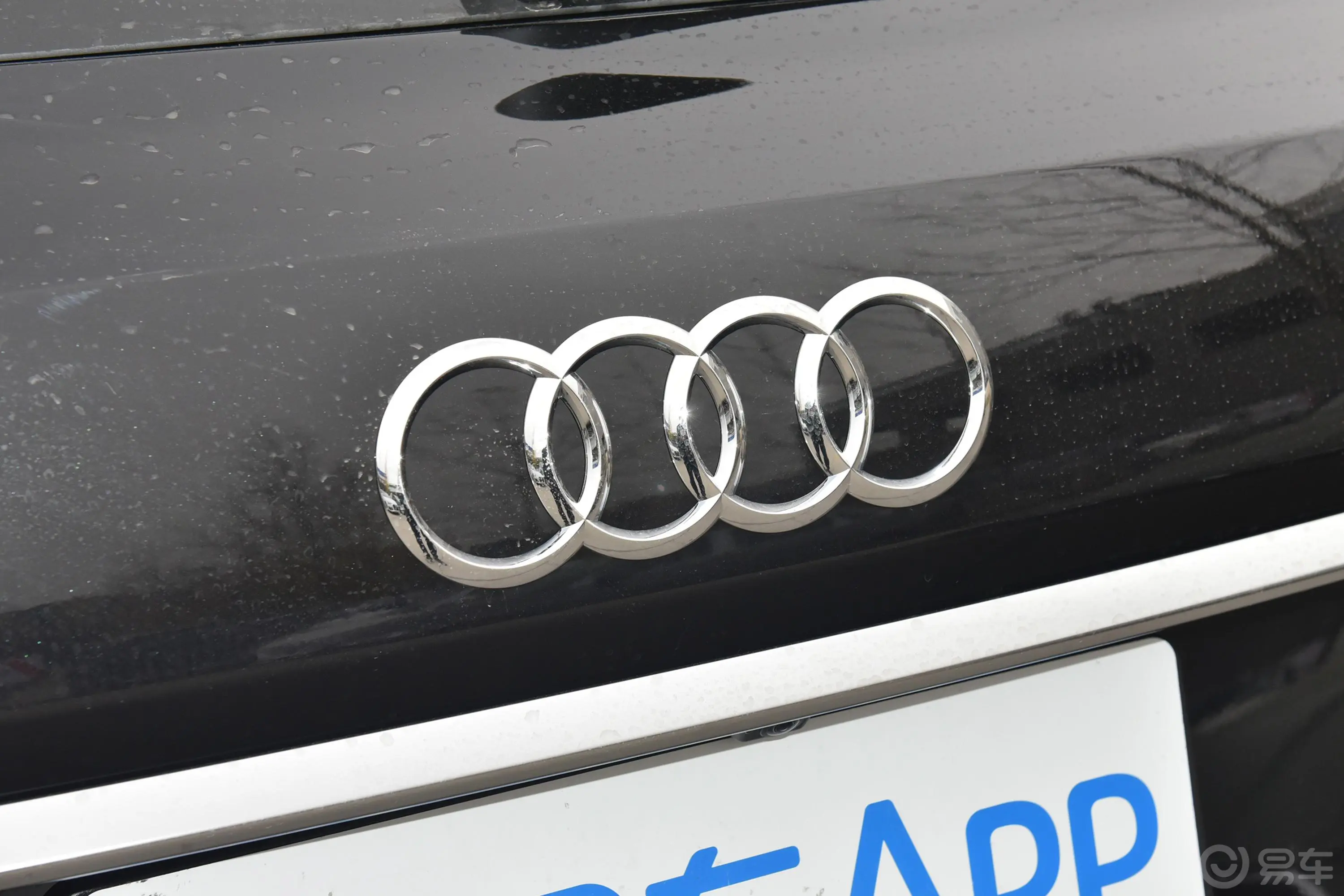 奥迪Q745 TFSI quattro S line运动型外观细节