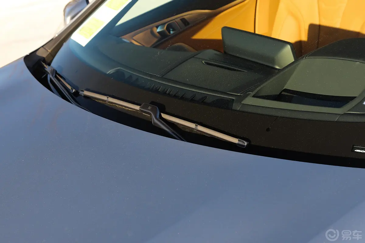 宝马8系四门轿跑车 840i xDrive M运动套装雨刷器
