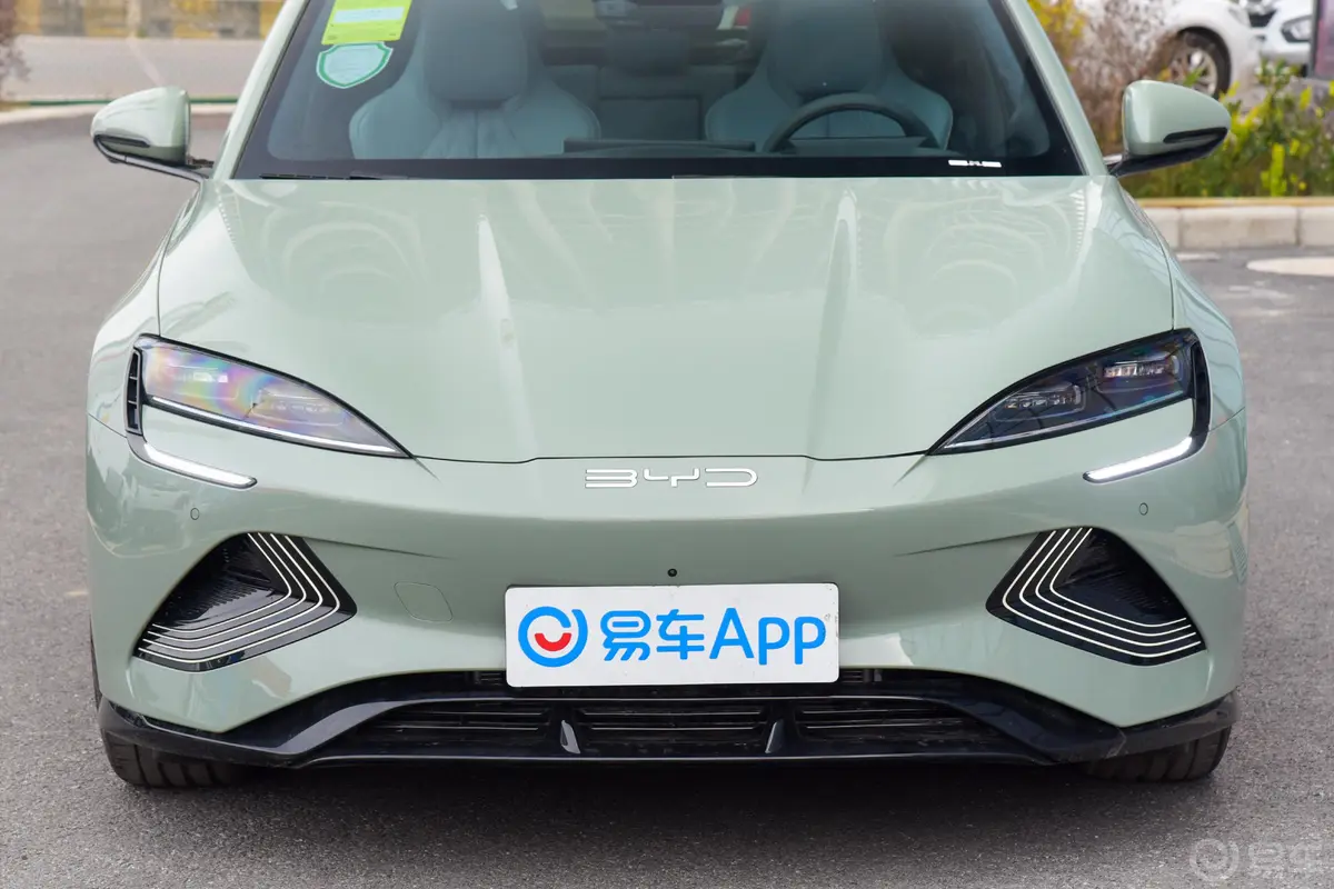 海豹EV 700km 后驱长续航版外观细节