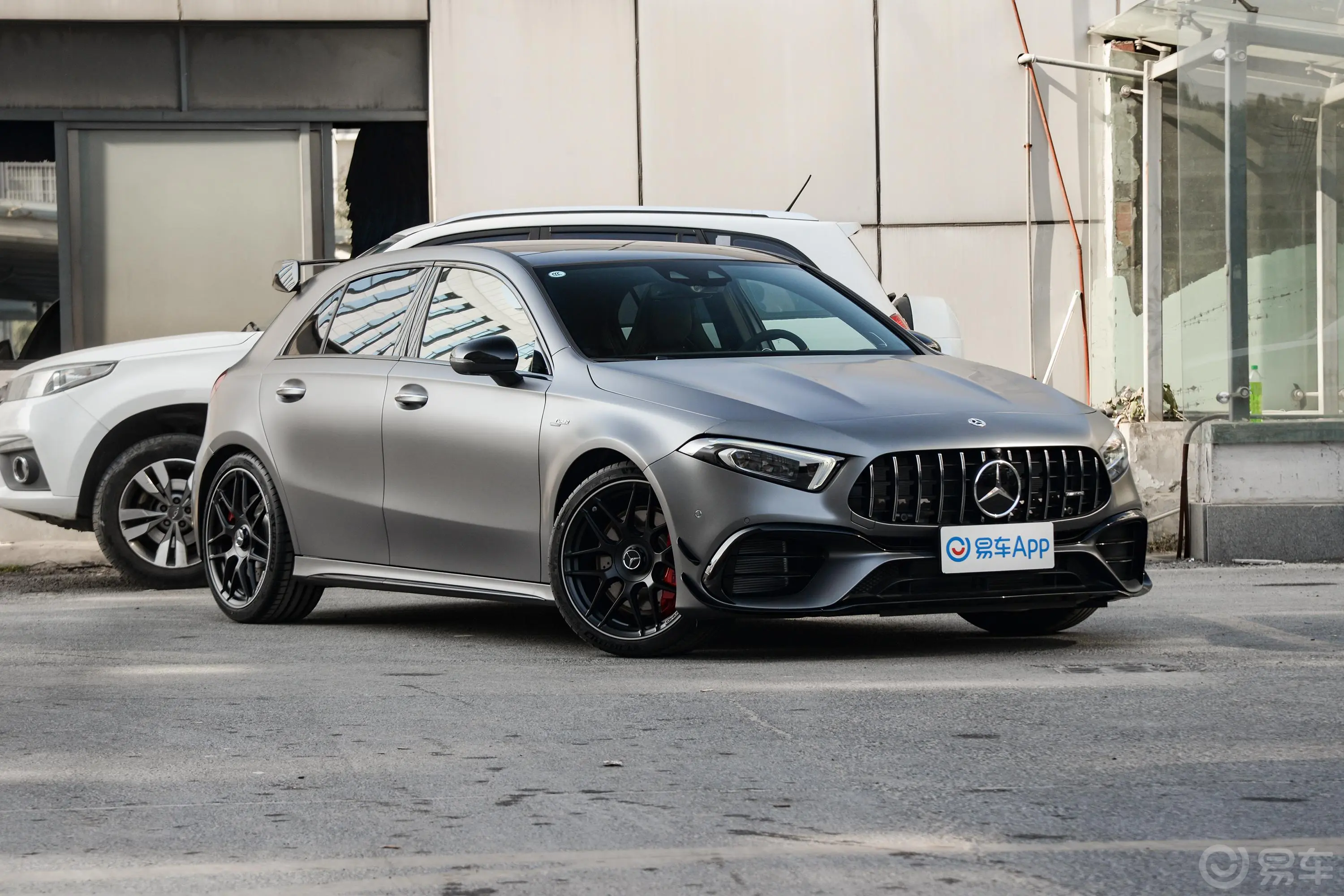 奔驰A级 AMG(进口)AMG A 45 S 4MATIC+驾驶员侧后门把手