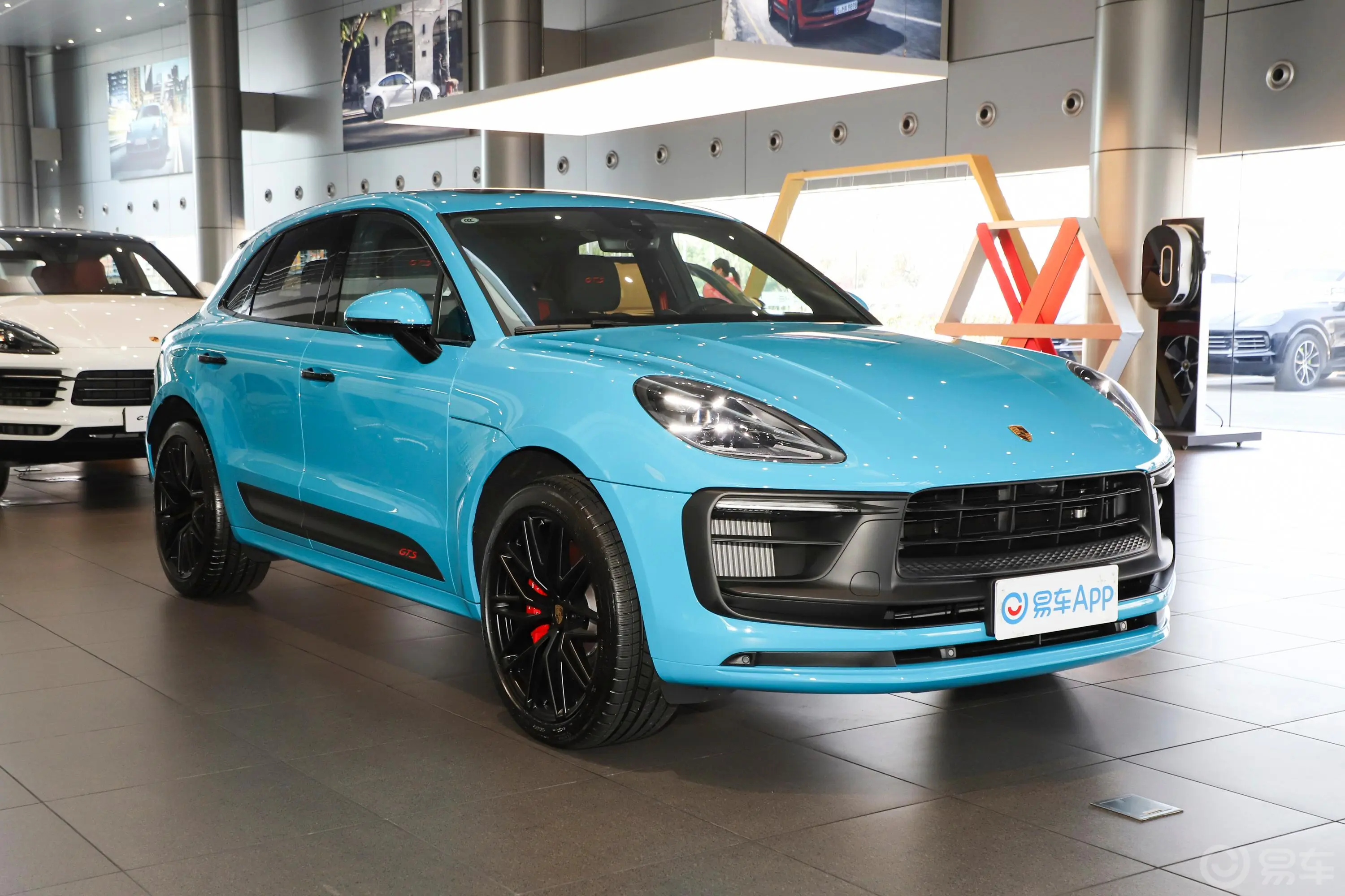 MacanMacan GTS 2.9T车辆信息铭牌