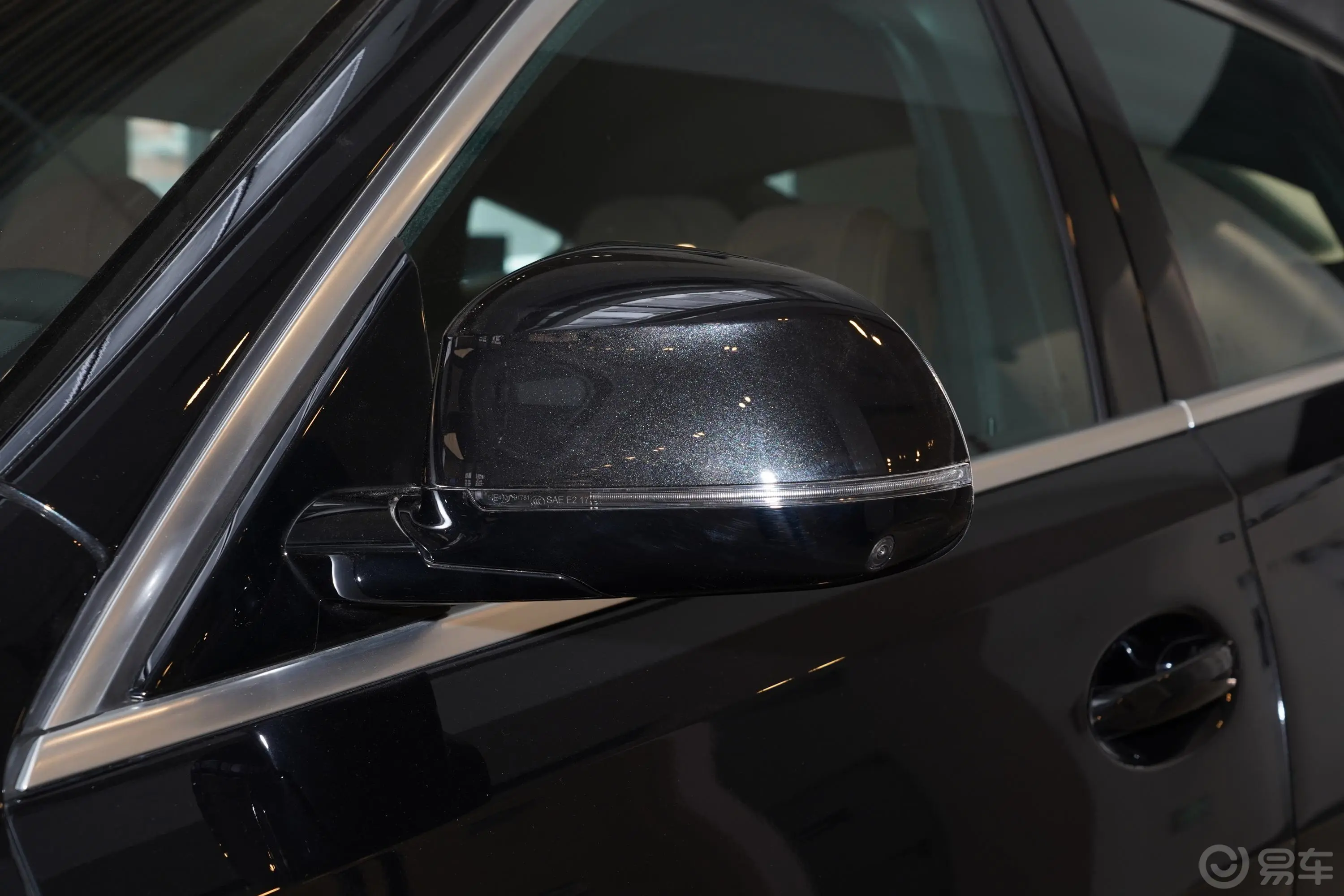 宝马X6xDrive40i M运动套装主驾驶后视镜背面