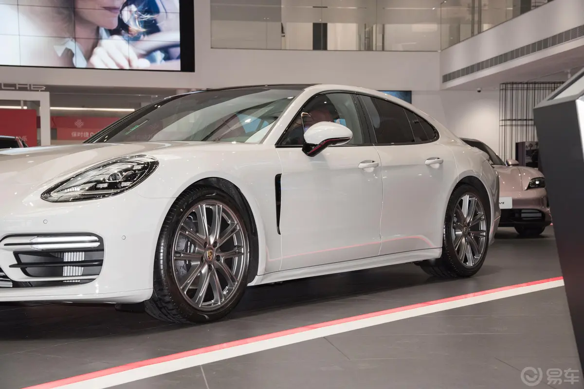 Panamera改款 Panamera 铂金版 2.9T外观细节