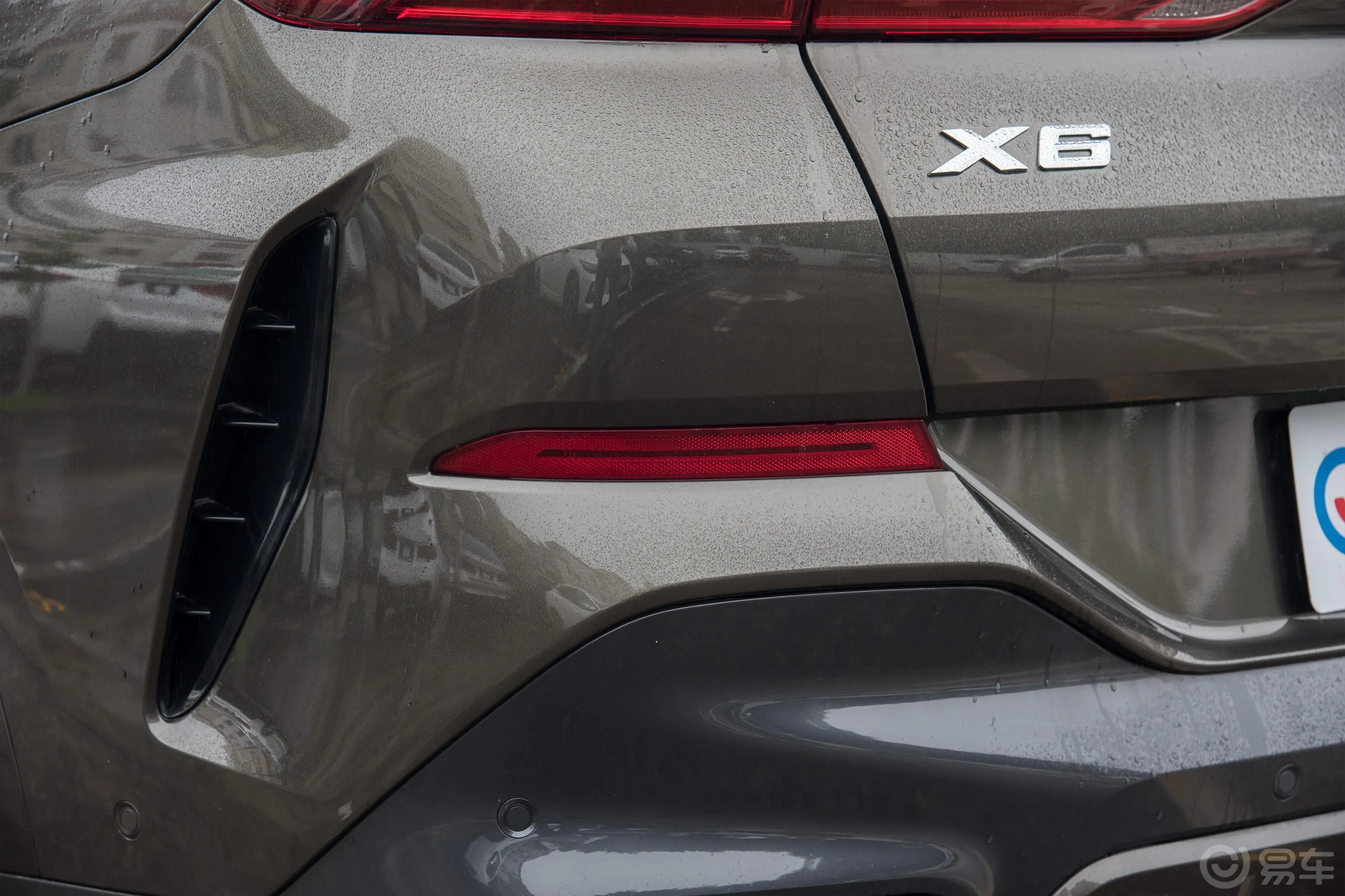 宝马X6xDrive30i M运动套装外观细节
