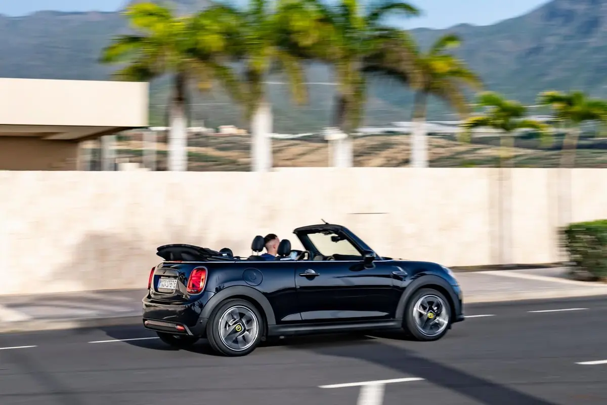 MINI CABRIO