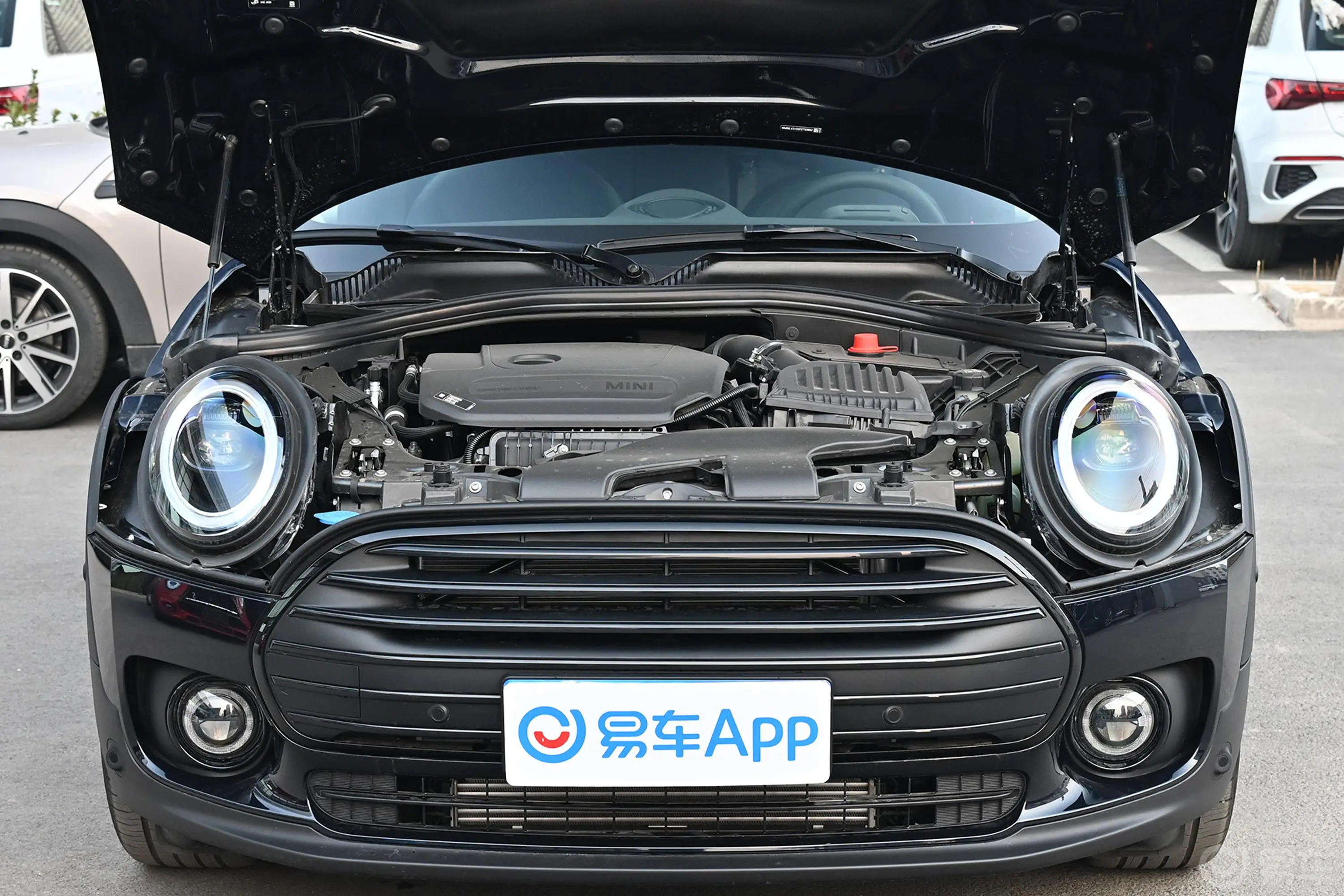 MINI CLUBMAN改款 1.5T COOPER 鉴赏家发动机舱整体