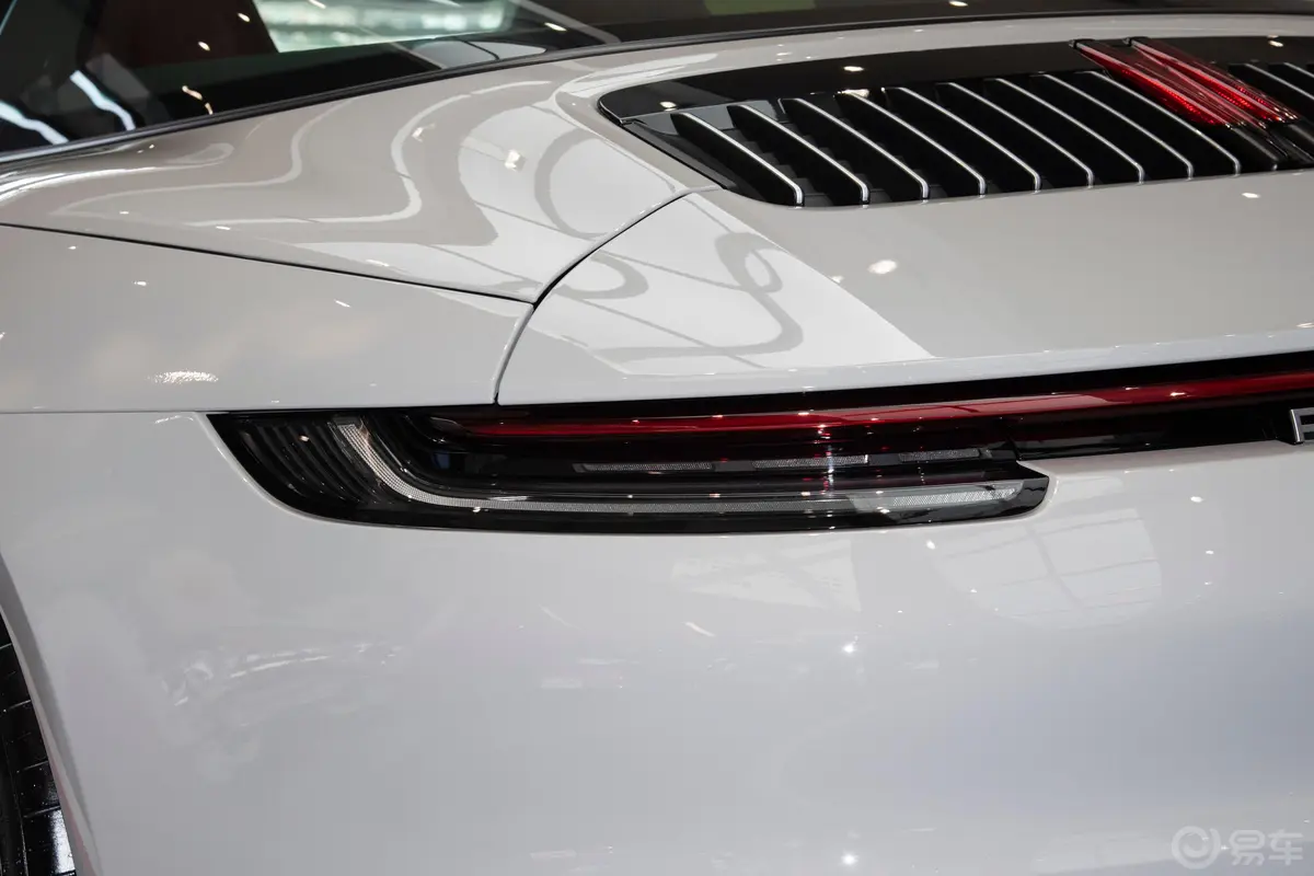 保时捷911Targa 4 3.0T外观灯组