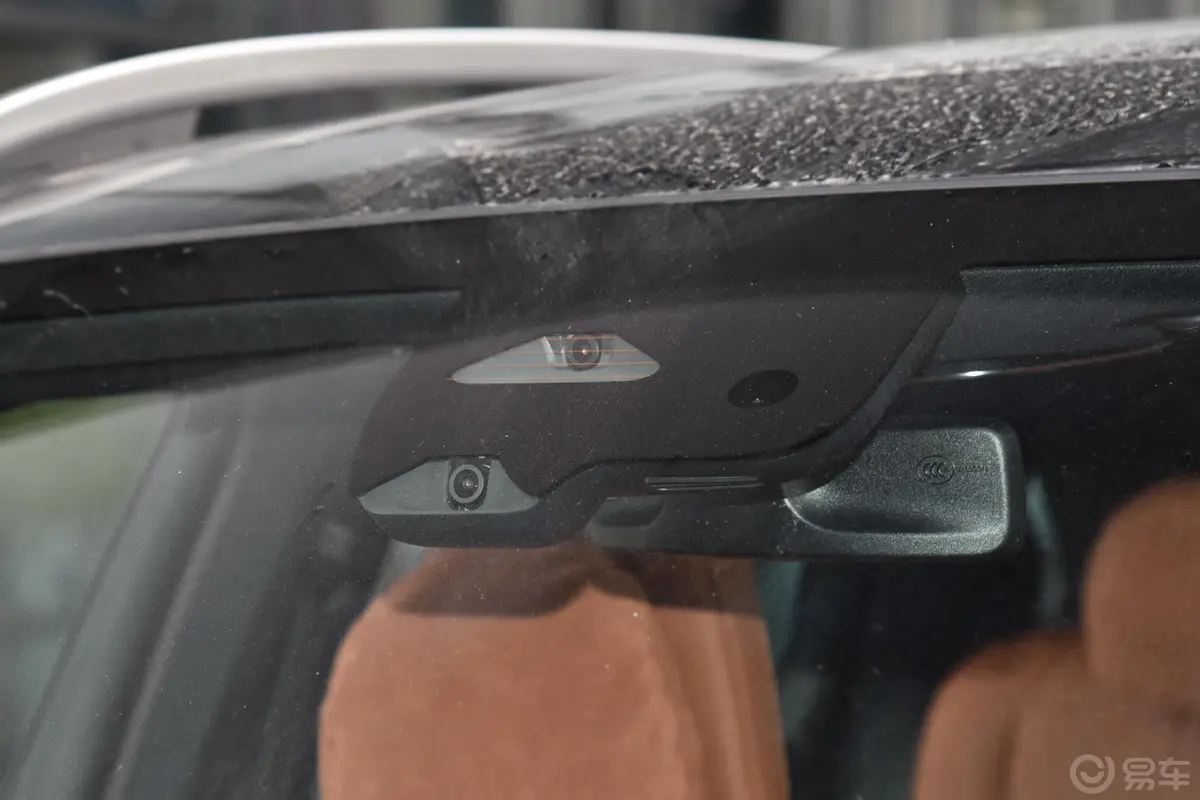 奔驰GLCGLC 260 L 4MATIC 豪华型 7座外观细节